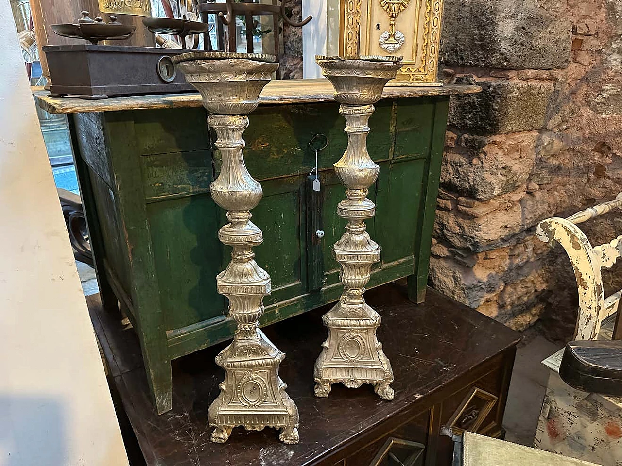 Pair of Louis XVI wooden and metal church torches, 18th century 15