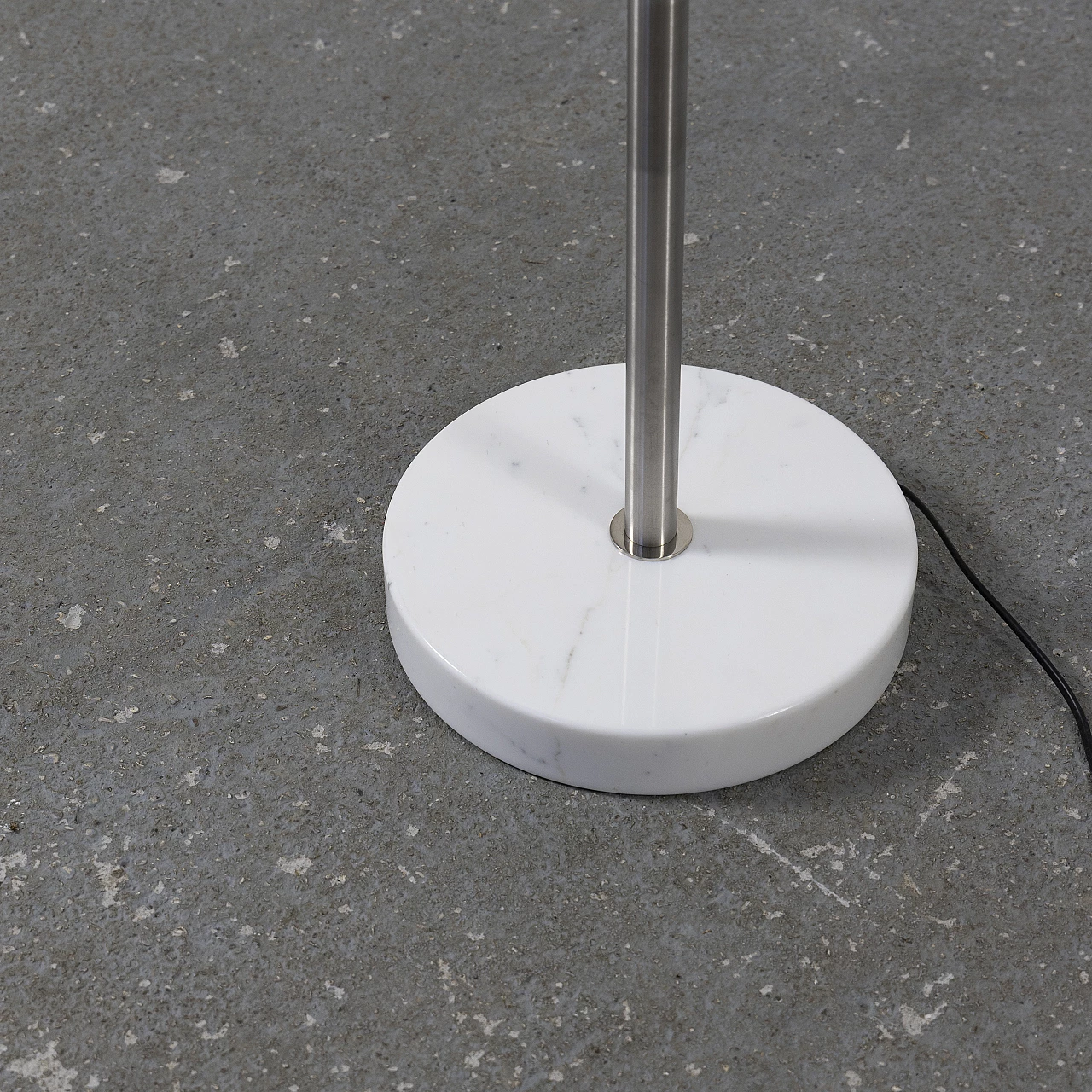 Pair of Papavero floor lamps by Achille and Piergiacomo Castiglioni for Flos, 1960s 5