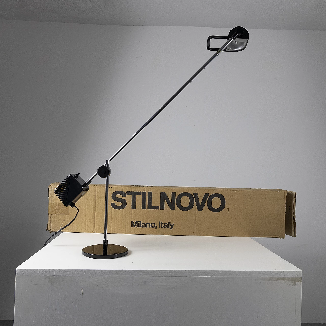 Lampada da tavolo Maniglia di De Pas, D'Urbino, Lomazzi per Stilnovo, anni '70 1