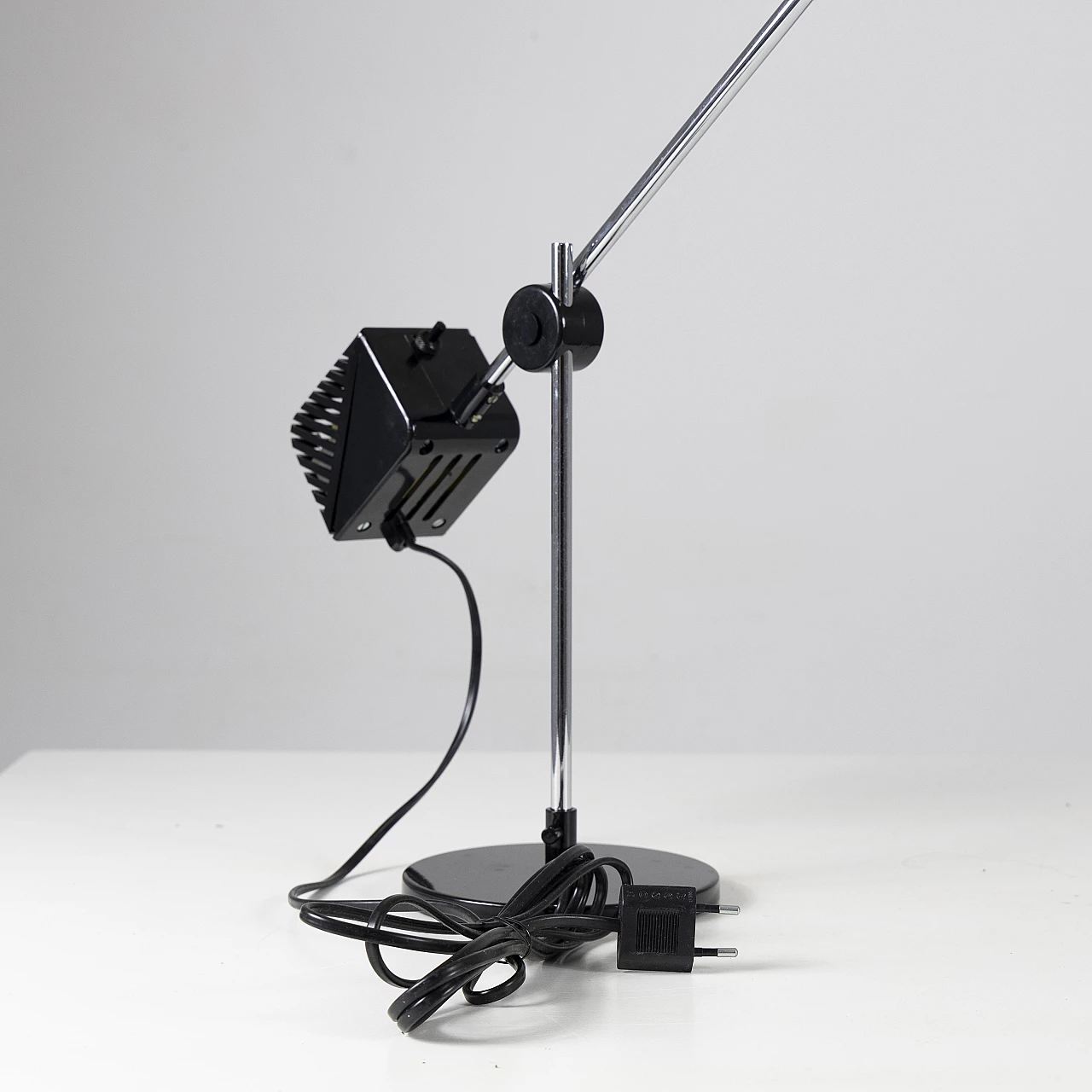 Table lamp Maniglia by De Pas, D'Urbino, Lomazzi for Stilnovo, 1970s 3