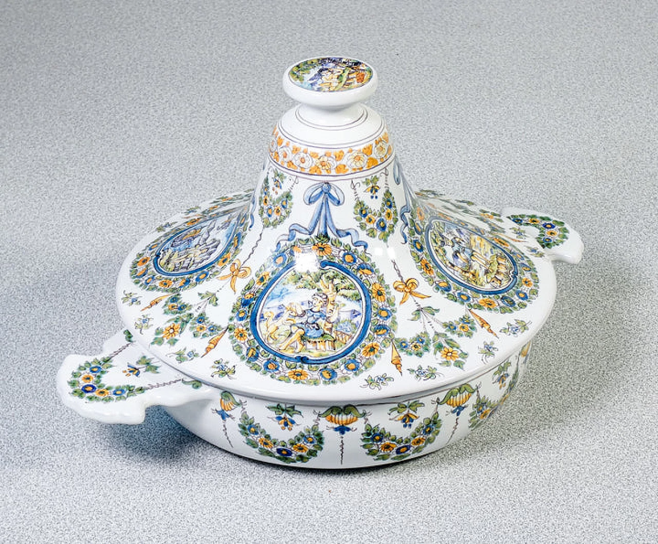 Painted ceramic bowl with lid by Meret a Moustiers 2