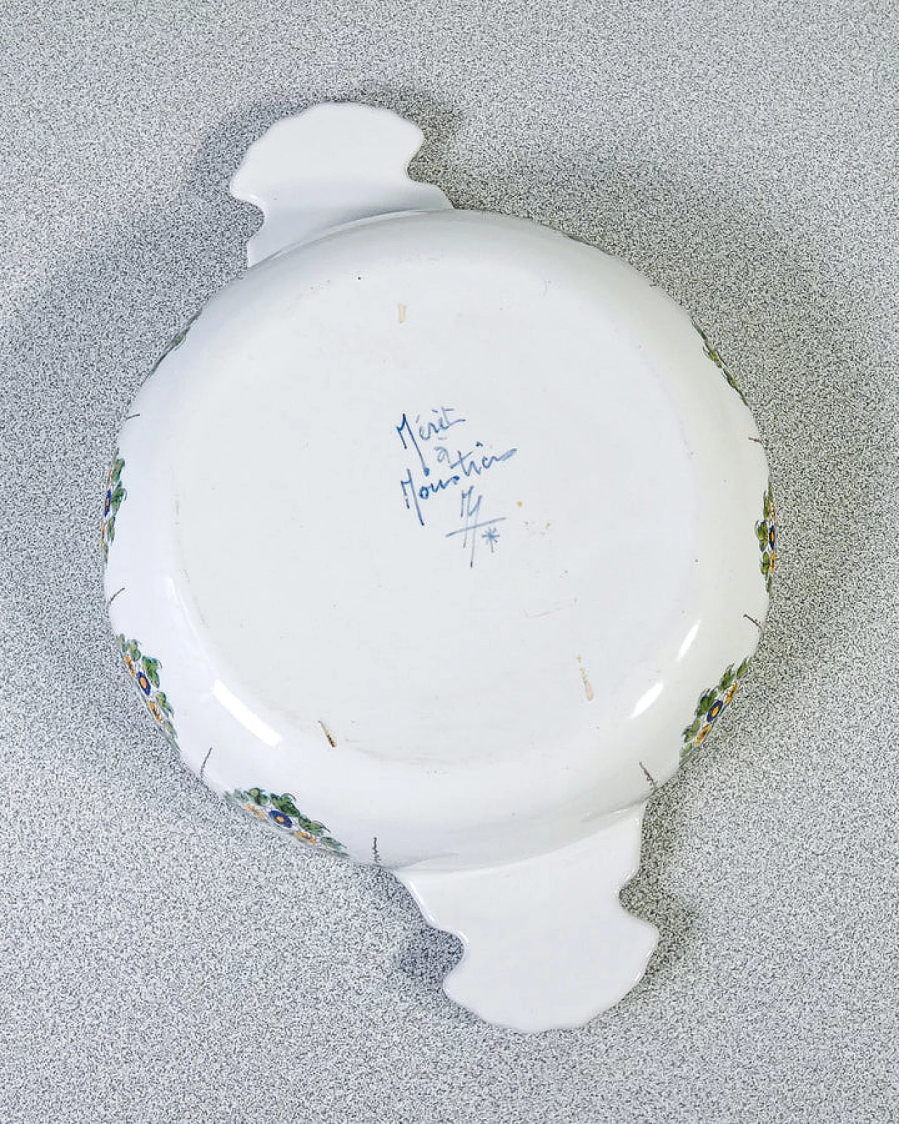 Painted ceramic bowl with lid by Meret a Moustiers 7