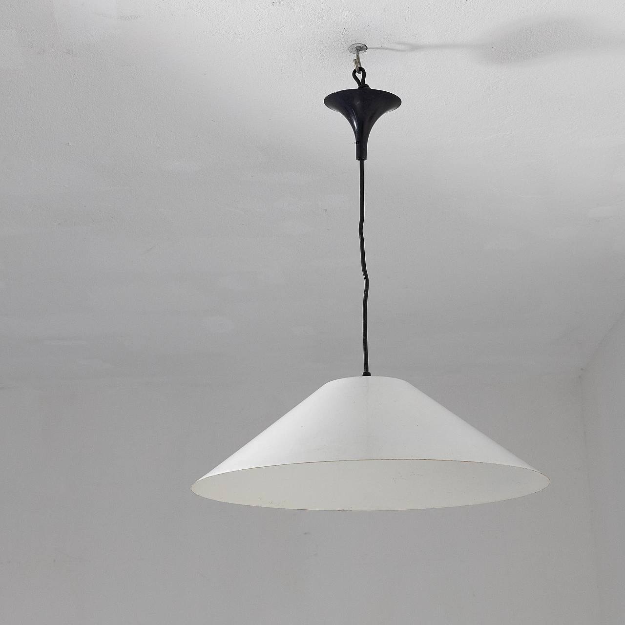 15 Lampade da soffitto in metallo bianco, anni '70 4
