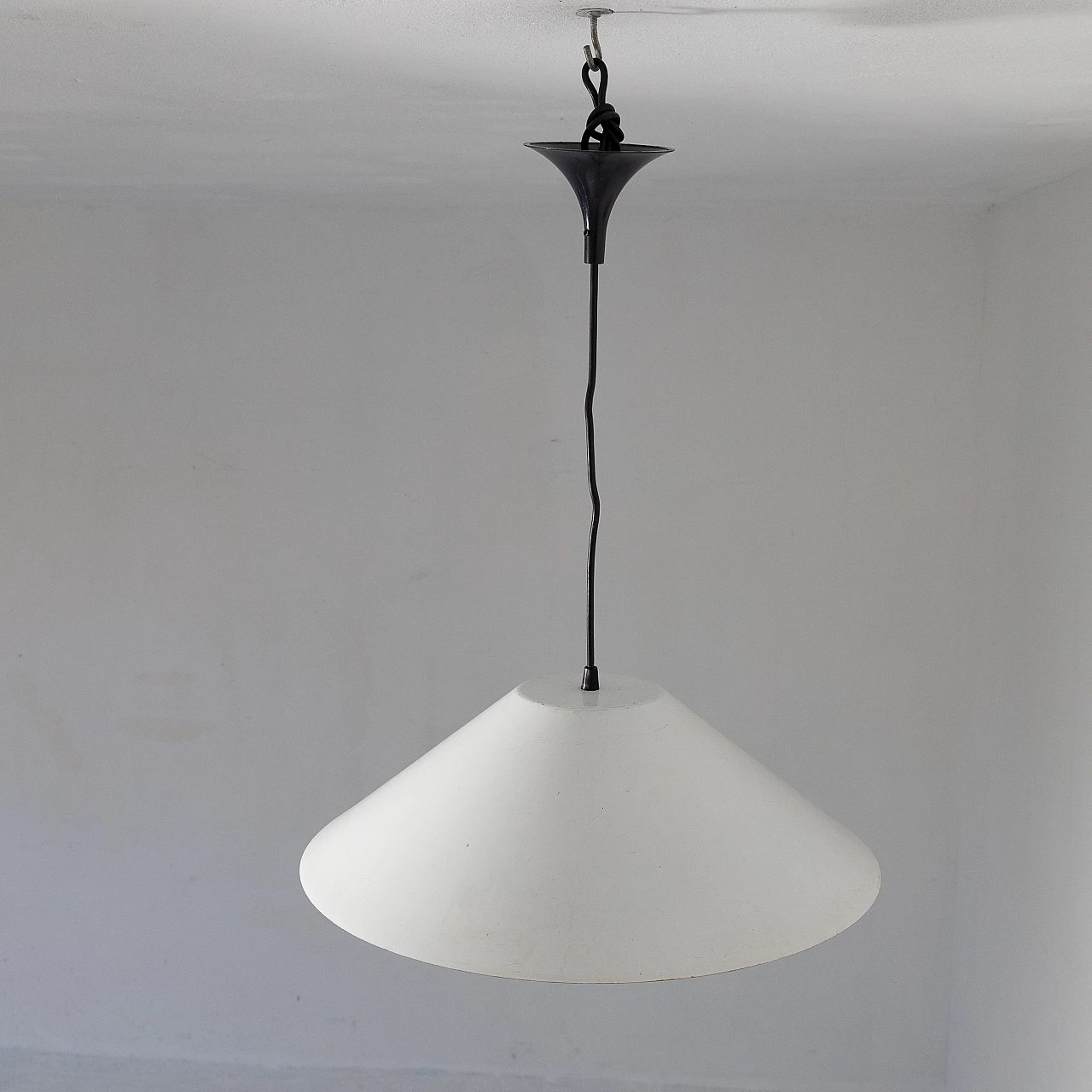 15 Lampade da soffitto in metallo bianco, anni '70 9