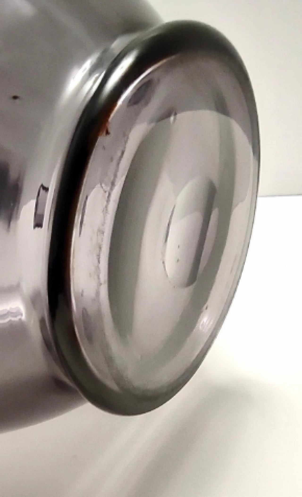 Purple Murano glass vase in the style of Vittorio Zecchin, 1920s 8