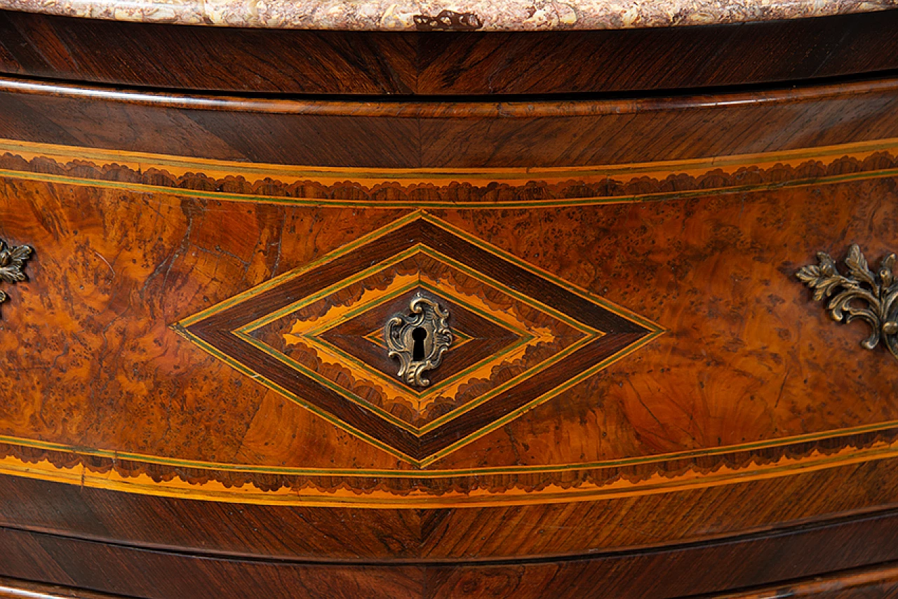 Neapolitan Louis XV exotic wood and marble commode, 18th century 3