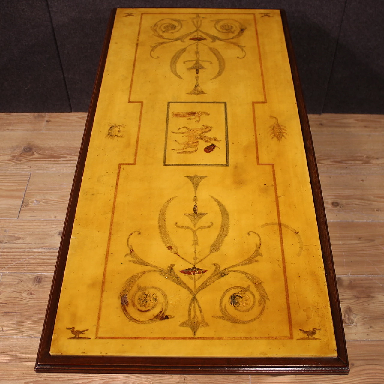 Small table with carved beech base and marble top, 1960s 4