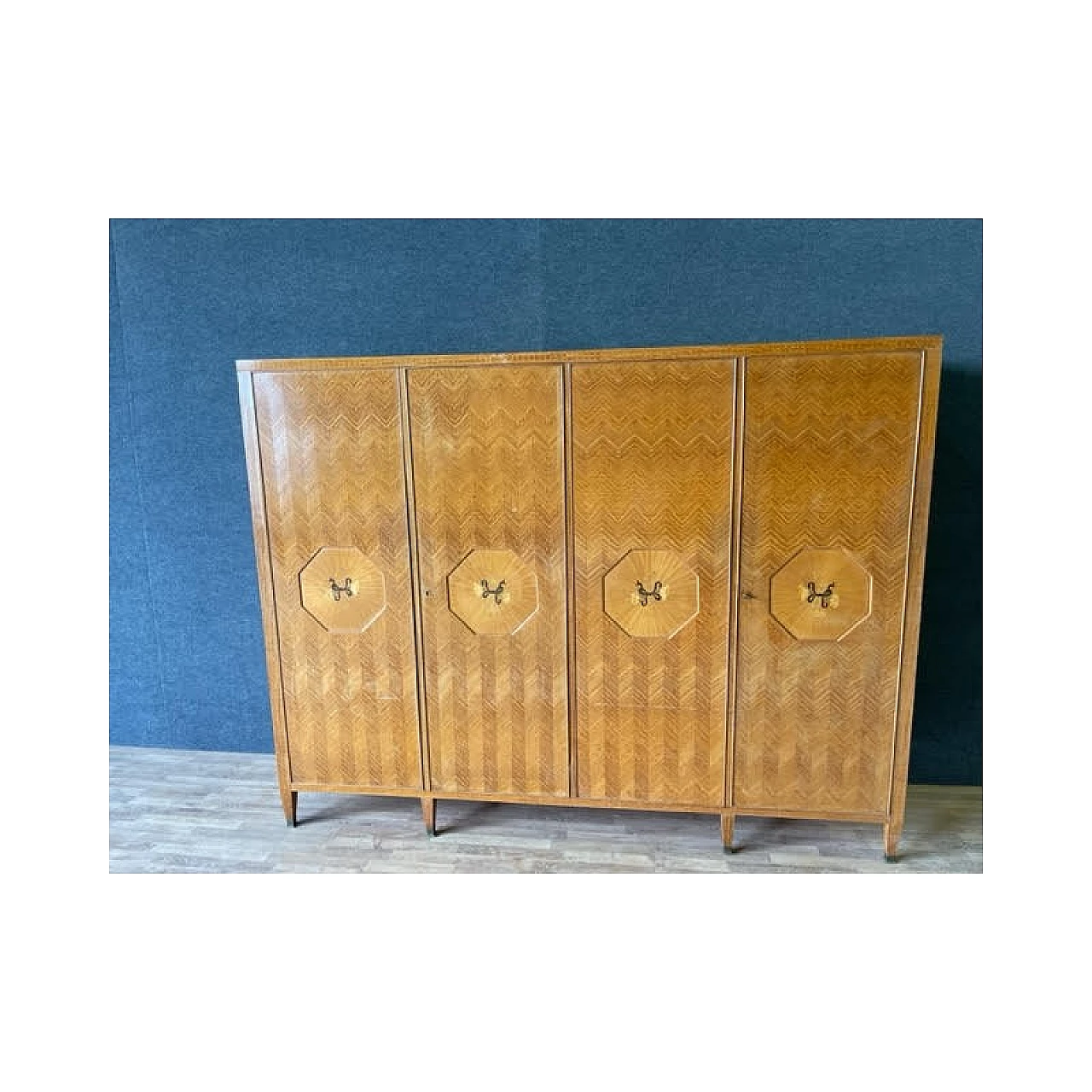 Four-door citronnier wood plated wardrobe in herringbone-effect, 1940s 1