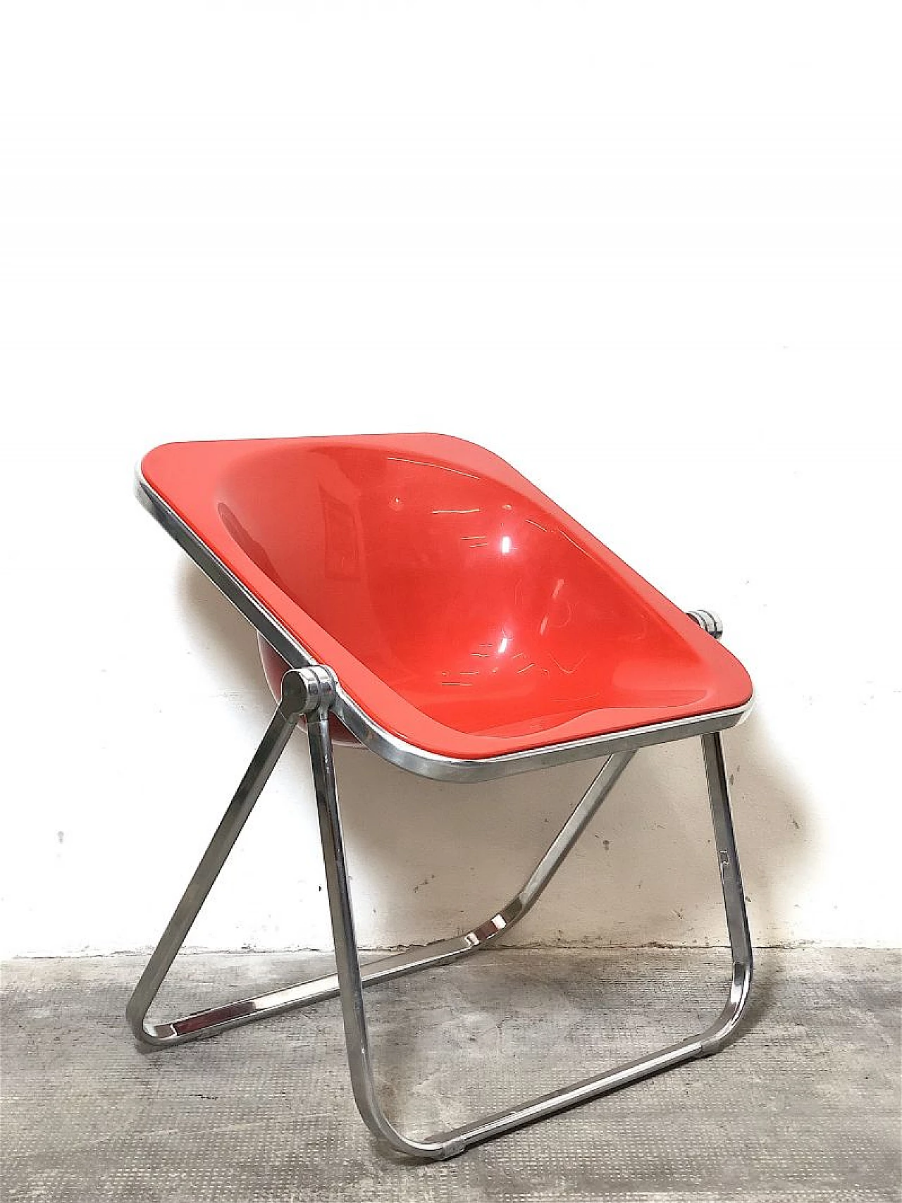 Red Plona armchair by Giancarlo Piretti for Anonima Castelli, 1970s 3
