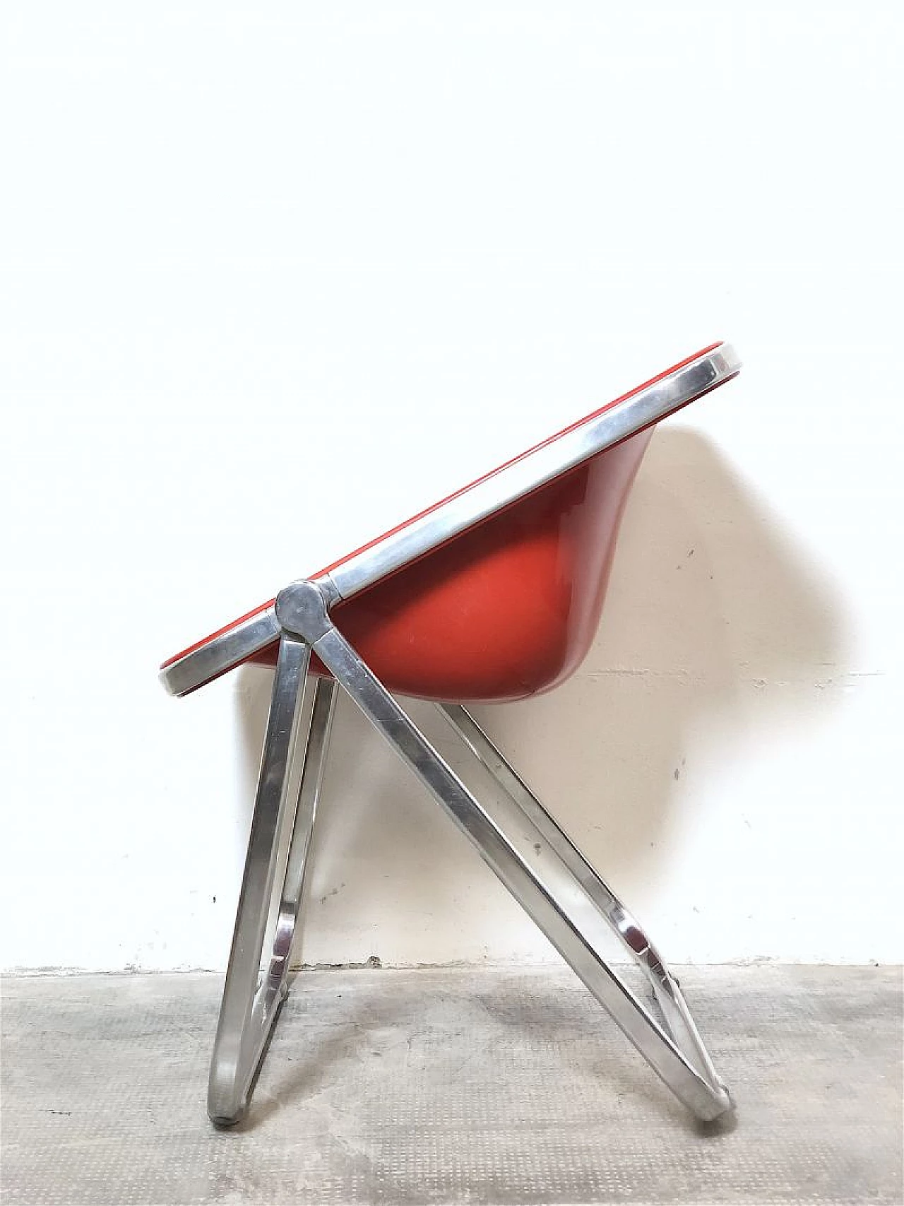 Red Plona armchair by Giancarlo Piretti for Anonima Castelli, 1970s 7