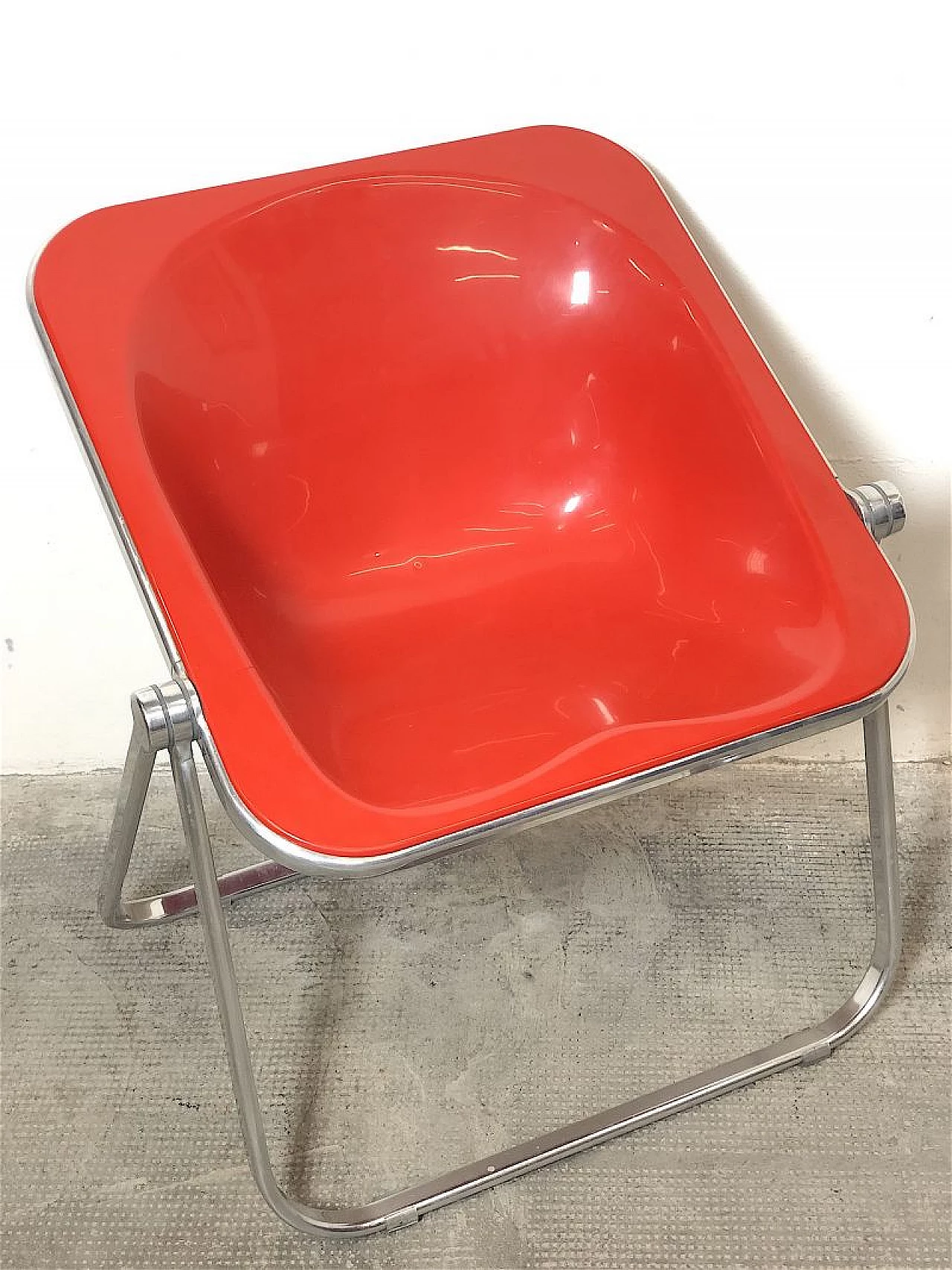 Red Plona armchair by Giancarlo Piretti for Anonima Castelli, 1970s 10