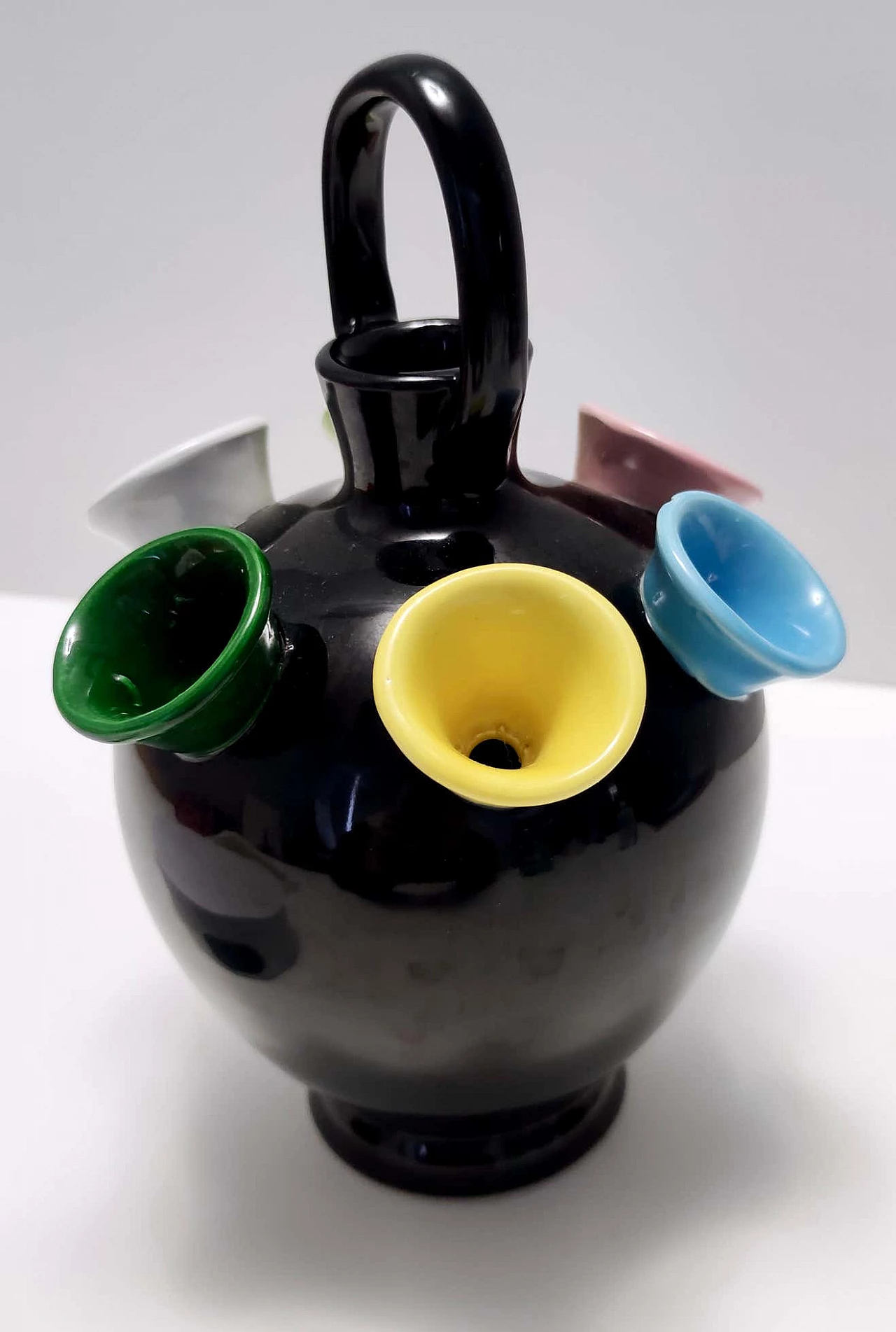 Tulip vase in black lacquered ceramic in the style of Pucci Umbertide, 1950s 11