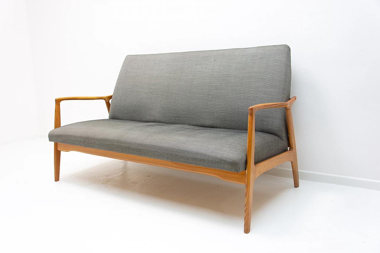 Scandinavian style sofa in bent beech and fabric by Krásná Jizba, 1960s 2
