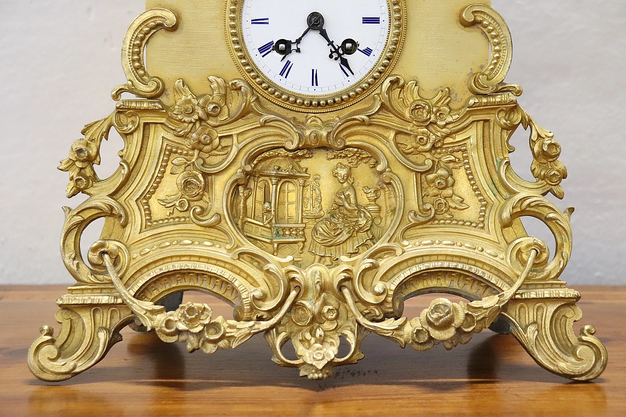 Orologio da tavolo parigino in bronzo dorato, '800 1