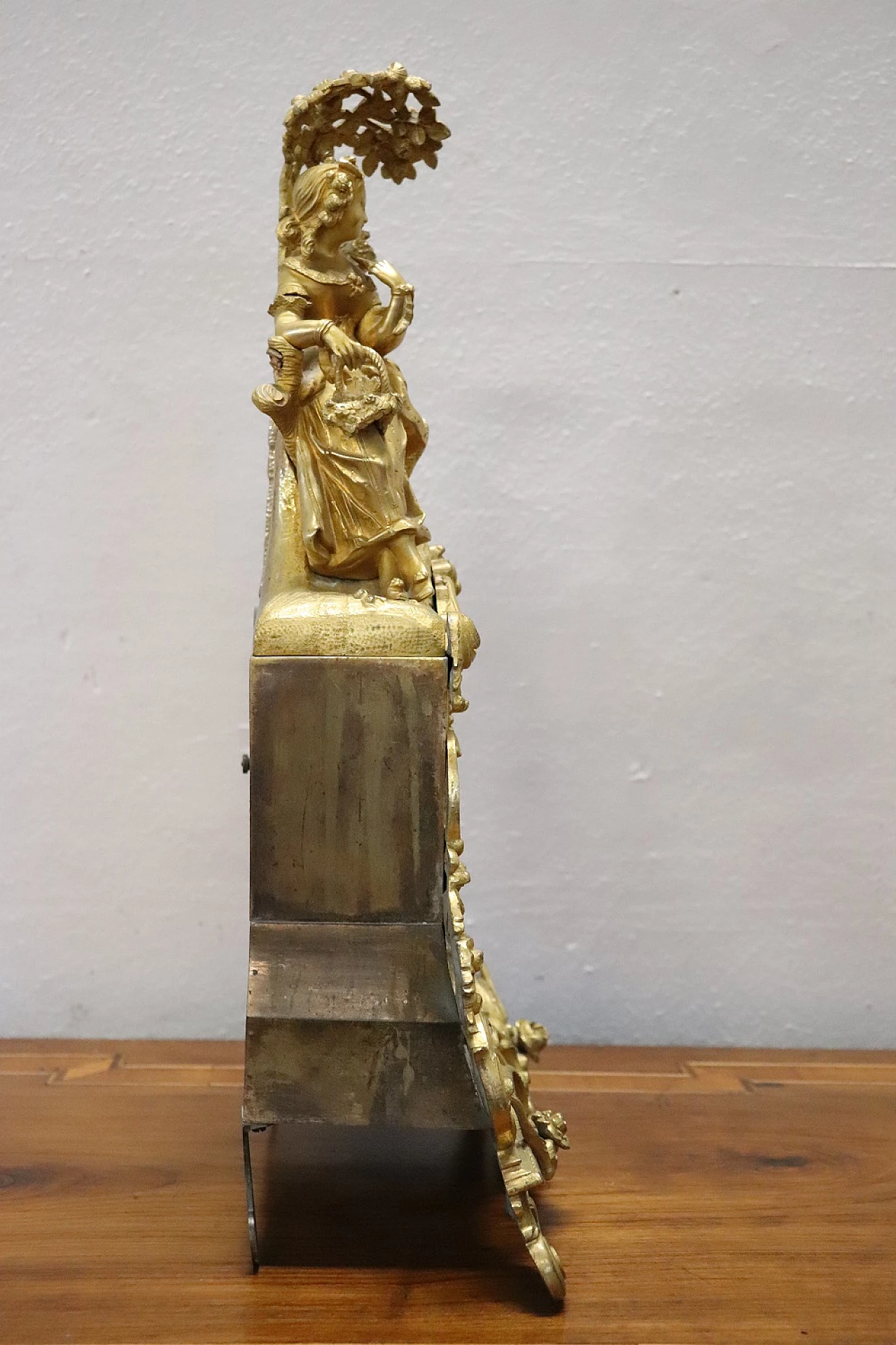Orologio da tavolo parigino in bronzo dorato, '800 6