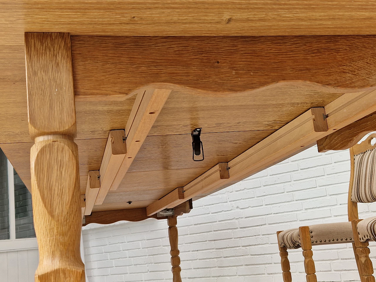 4 Sedie danesi in legno di quercia e lana con tavolo in rovere, anni '70 20