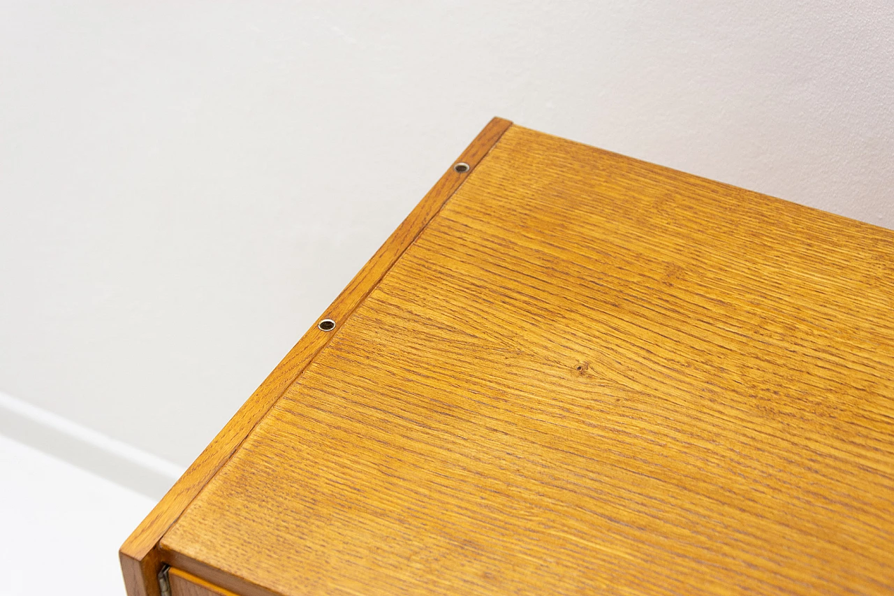 Credenza U-458 in legno di Jiri Jiroutek per Interier Praha, anni '60 14
