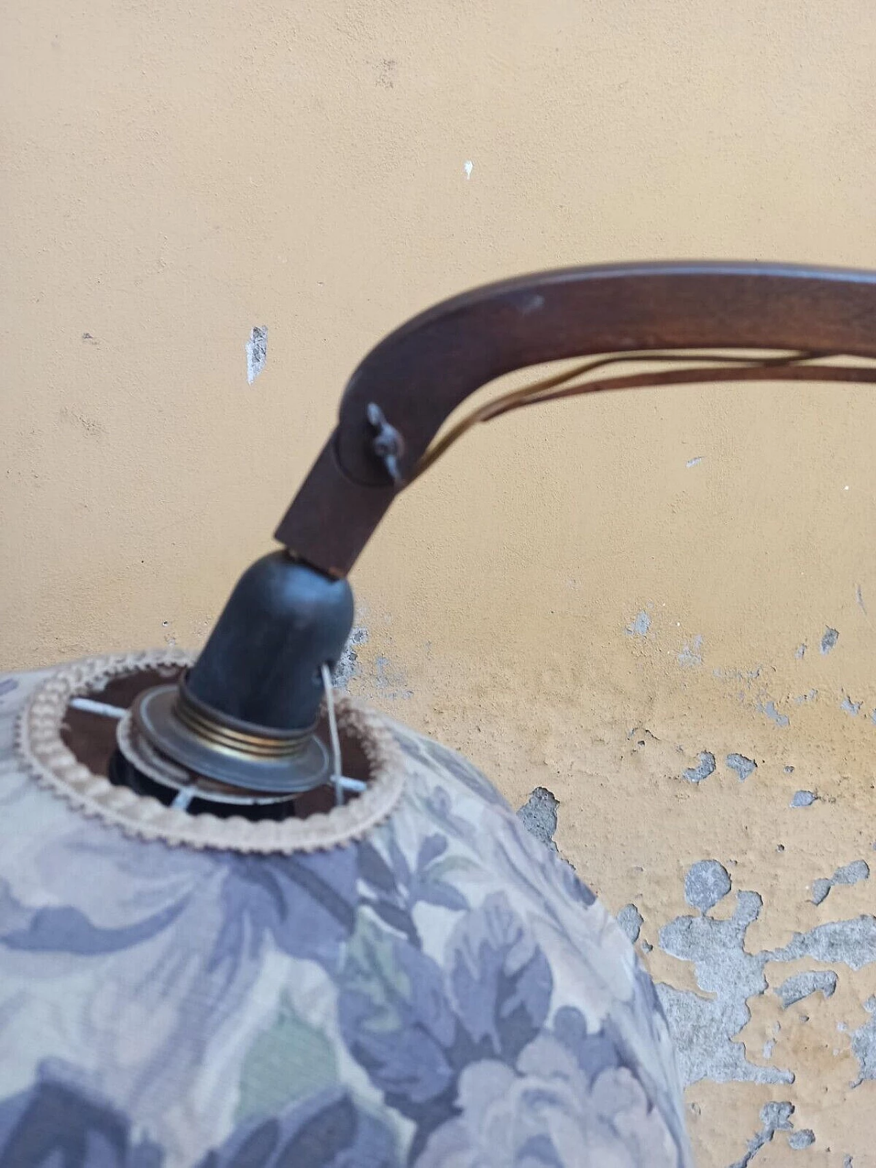 Wood floor lamp with fabric lampshade, early 20th century 6