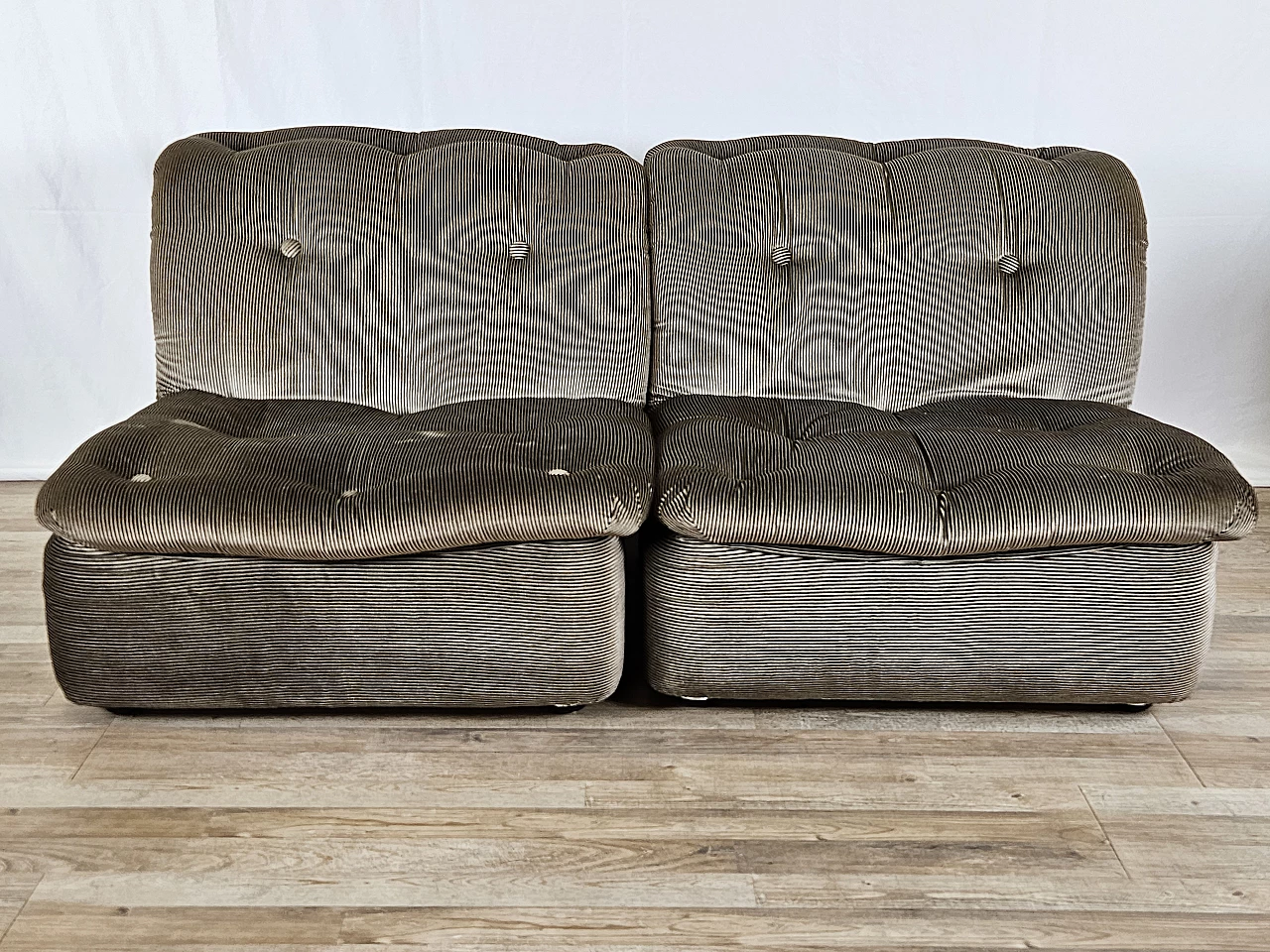 Striped five-seat modular sofa, 1970s 3