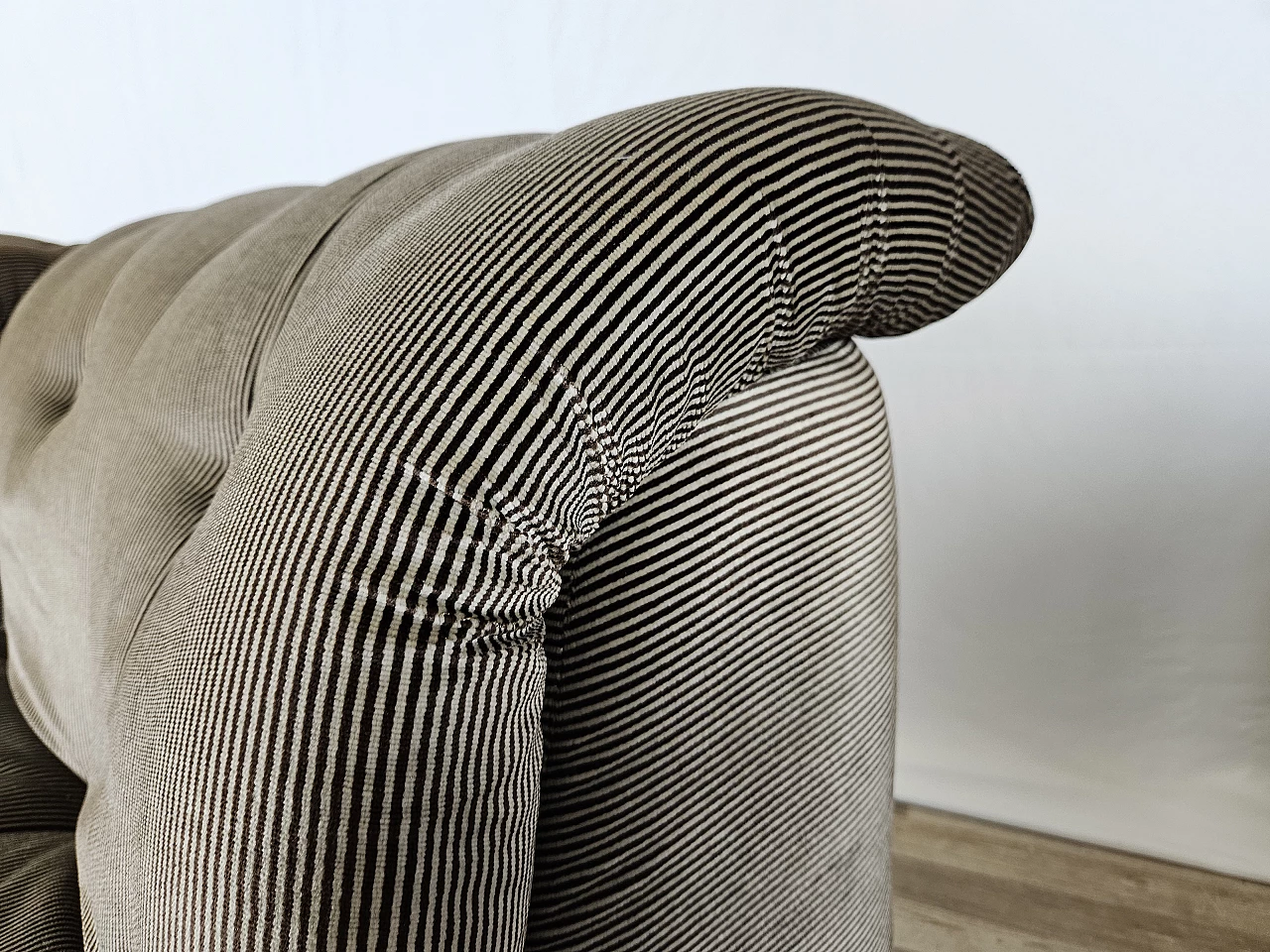 Striped five-seat modular sofa, 1970s 11