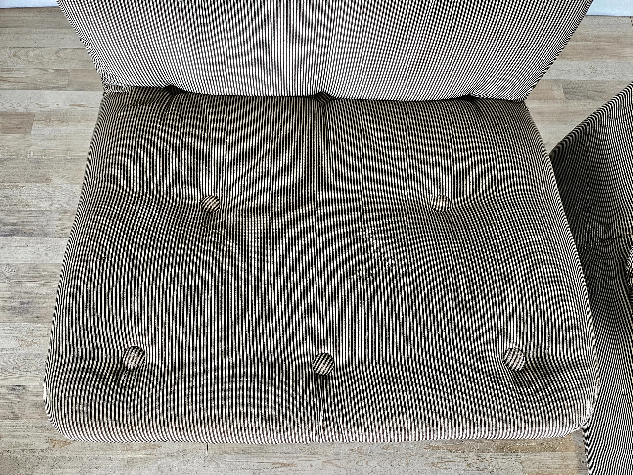 Striped five-seat modular sofa, 1970s 14