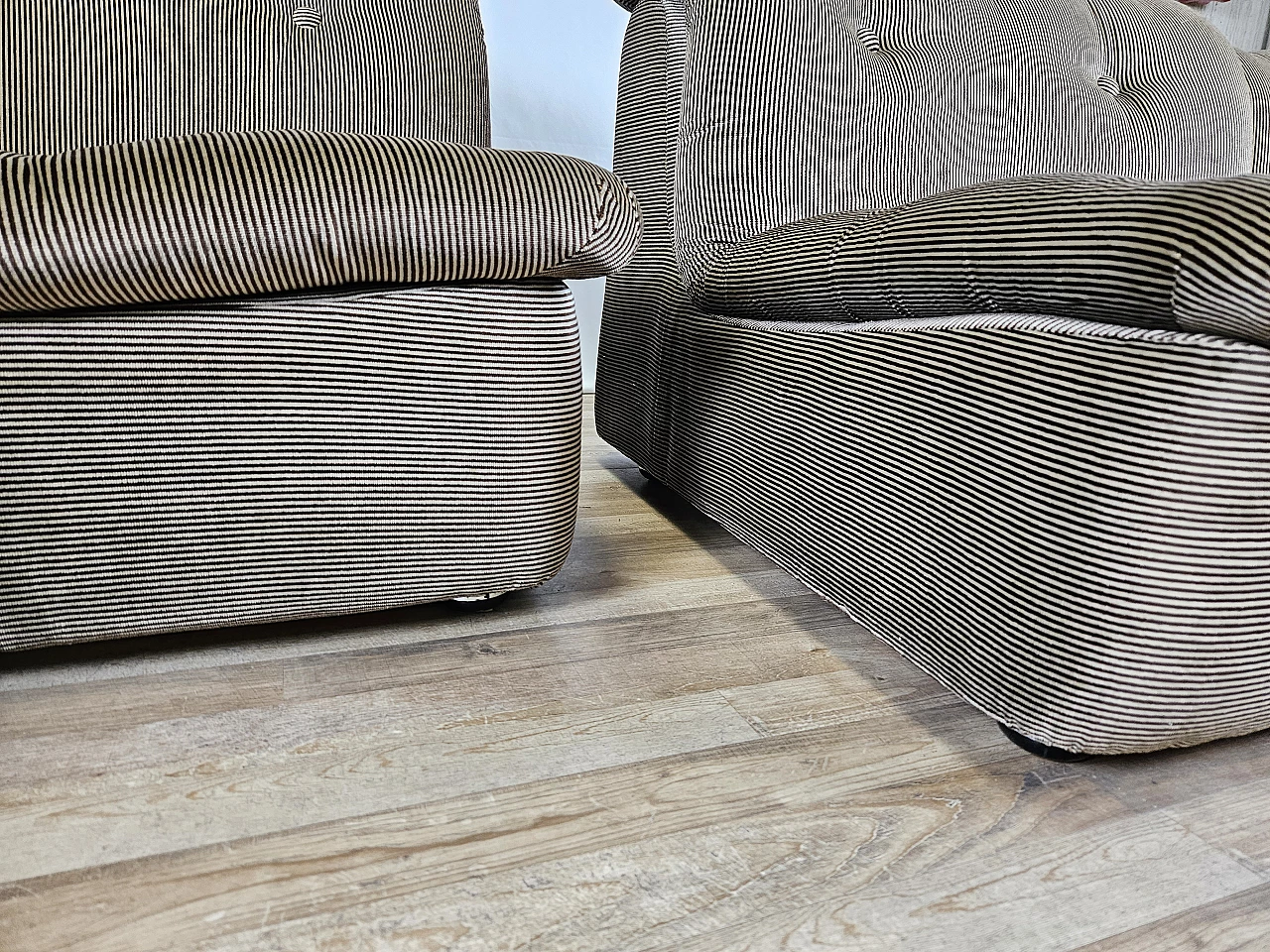 Striped five-seat modular sofa, 1970s 20