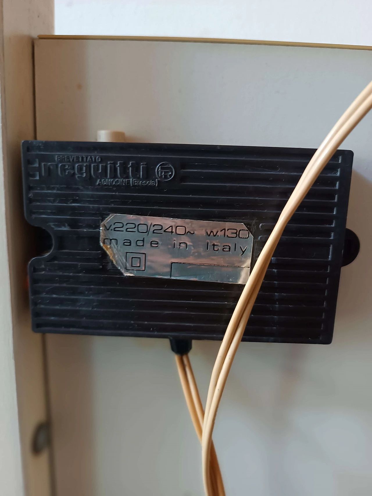 White wood valet stand with trouser press by Reguitti, 1970s 2