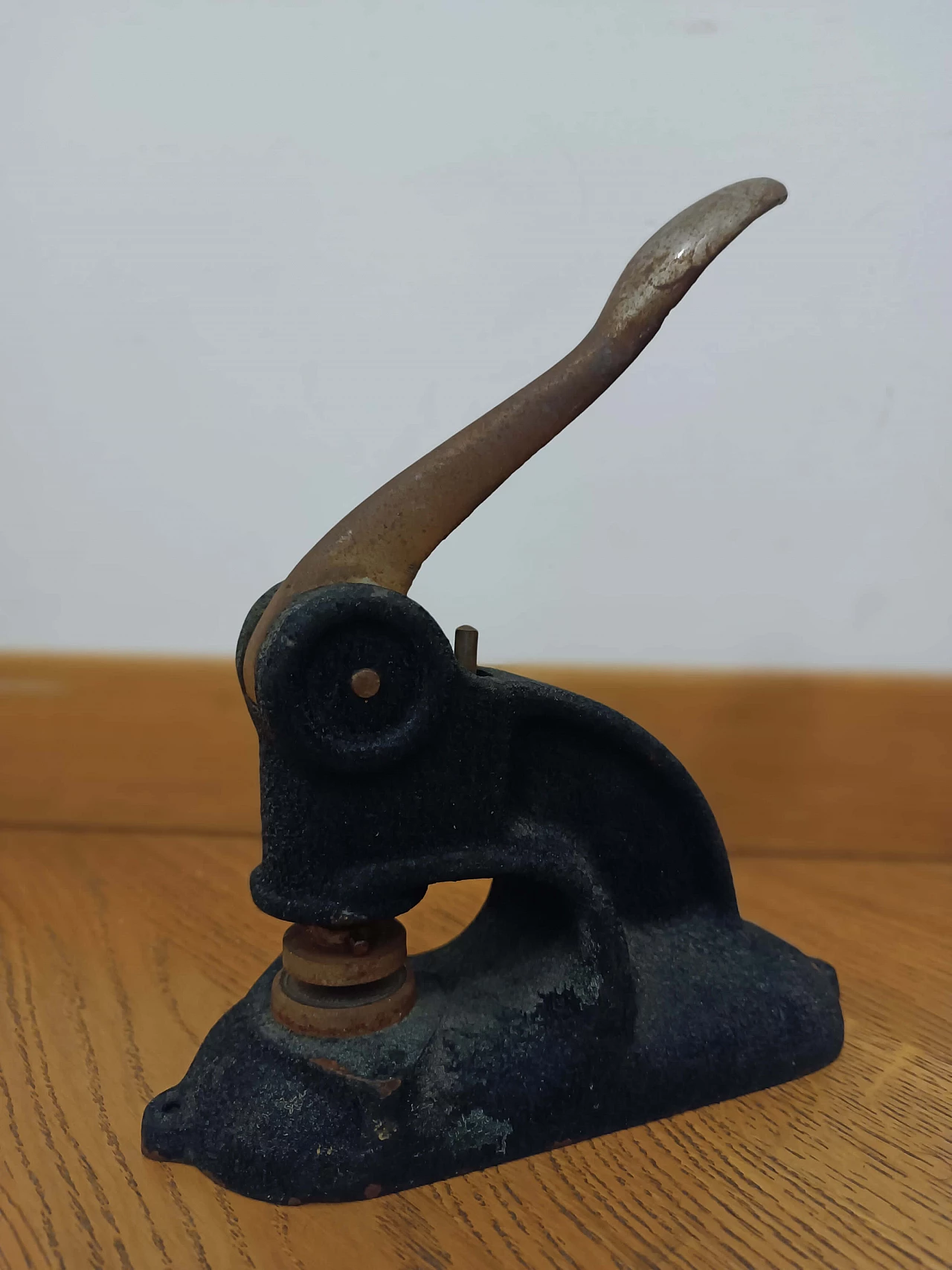 Cast iron cold stamp press by SLM, 1940s 1