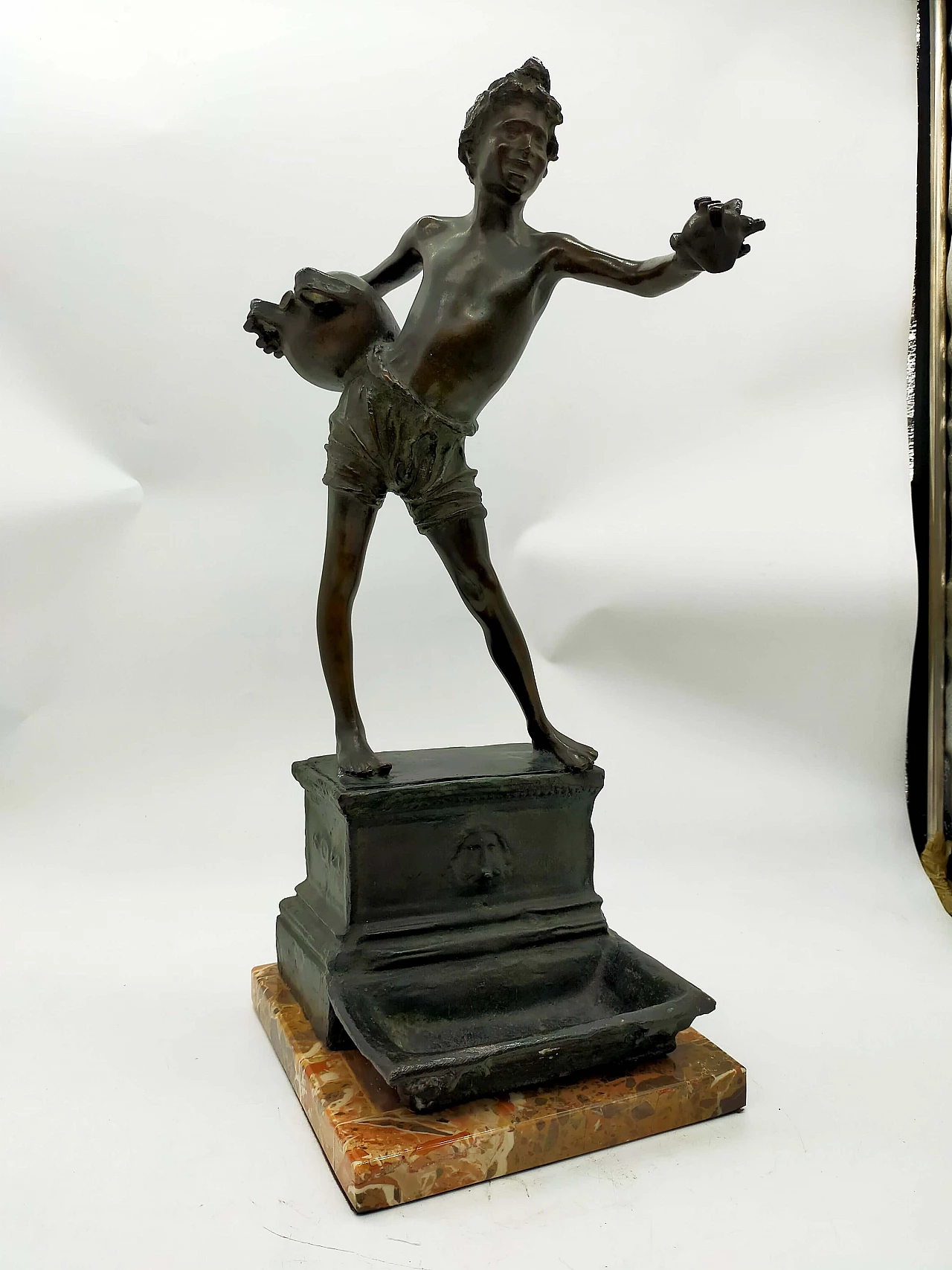 Vincenzo Gemito, L'acquaiolo, scultura in bronzo, fine '800 1