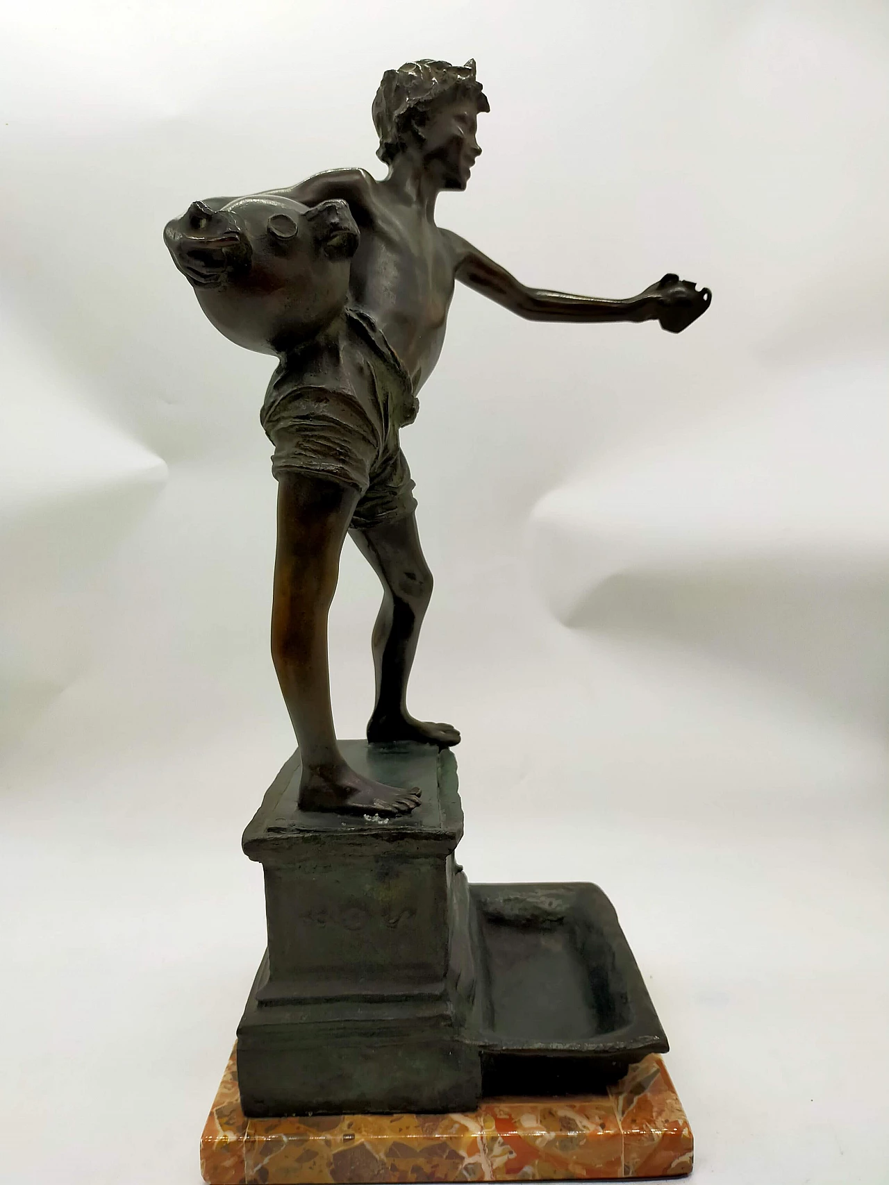 Vincenzo Gemito, The Waterman, bronze sculpture, late 19th century 2