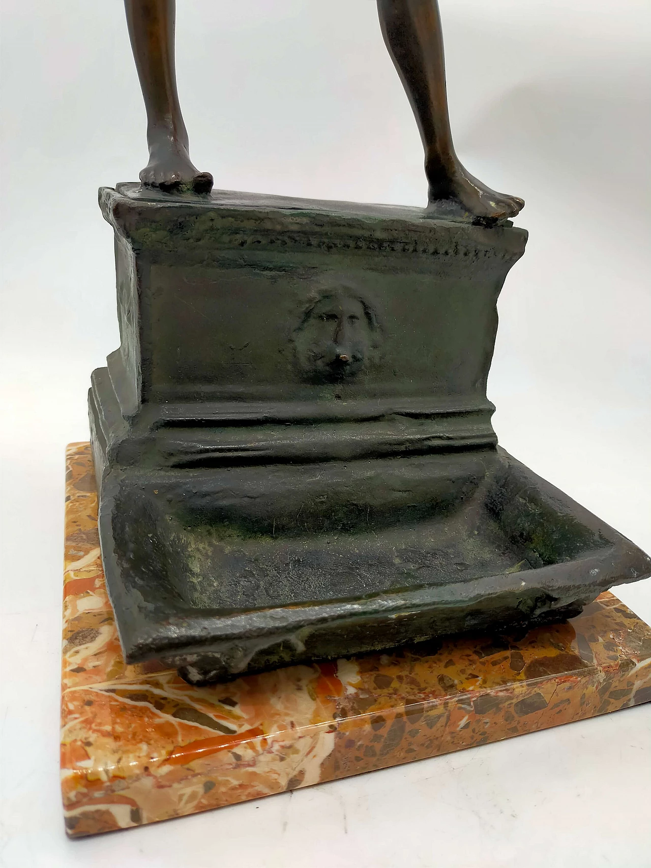 Vincenzo Gemito, L'acquaiolo, scultura in bronzo, fine '800 6