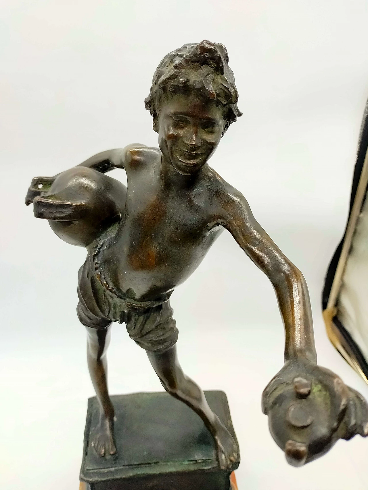 Vincenzo Gemito, The Waterman, bronze sculpture, late 19th century 8