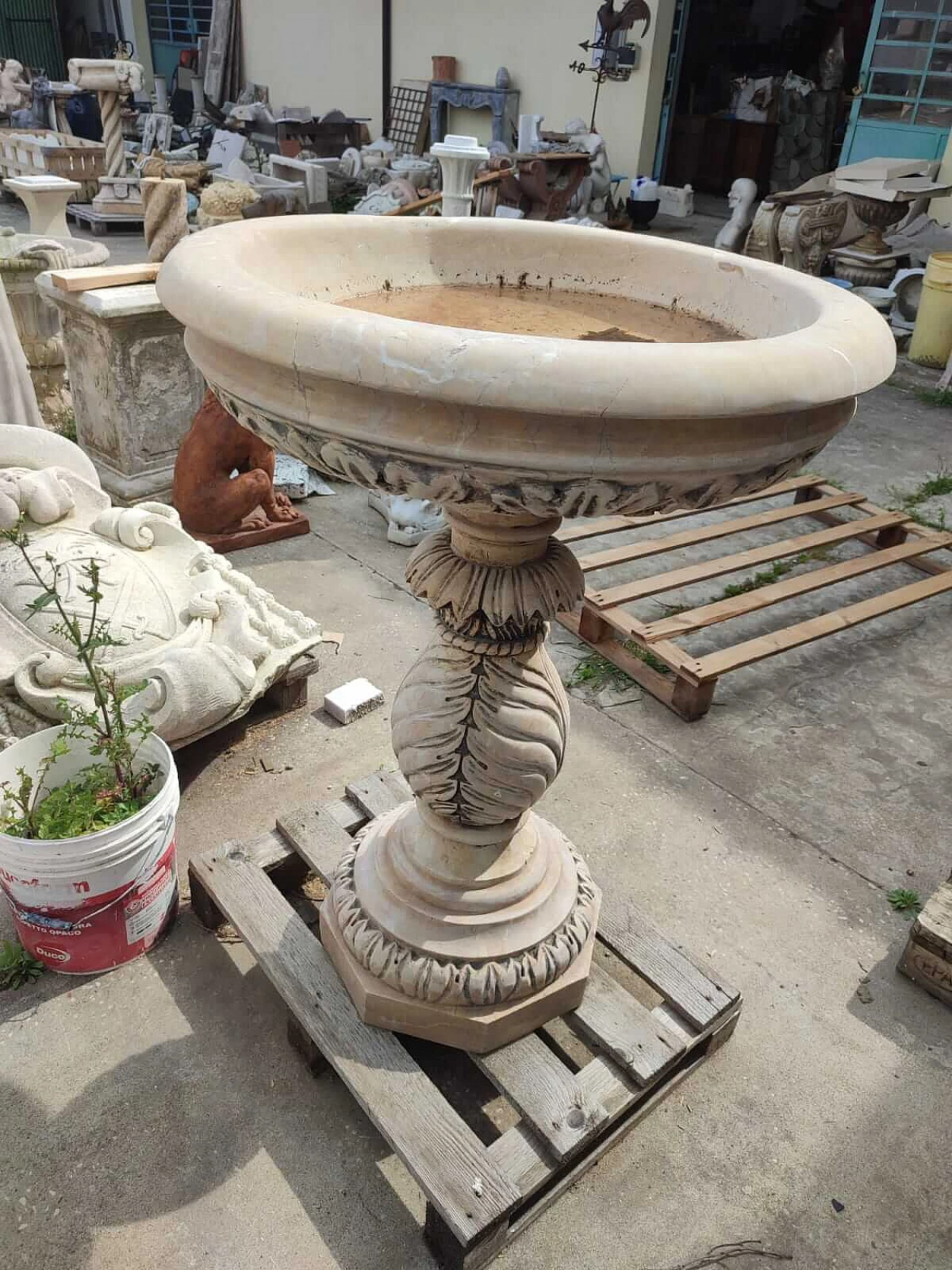 Nembro yellow marble baptismal font, early 20th century 1