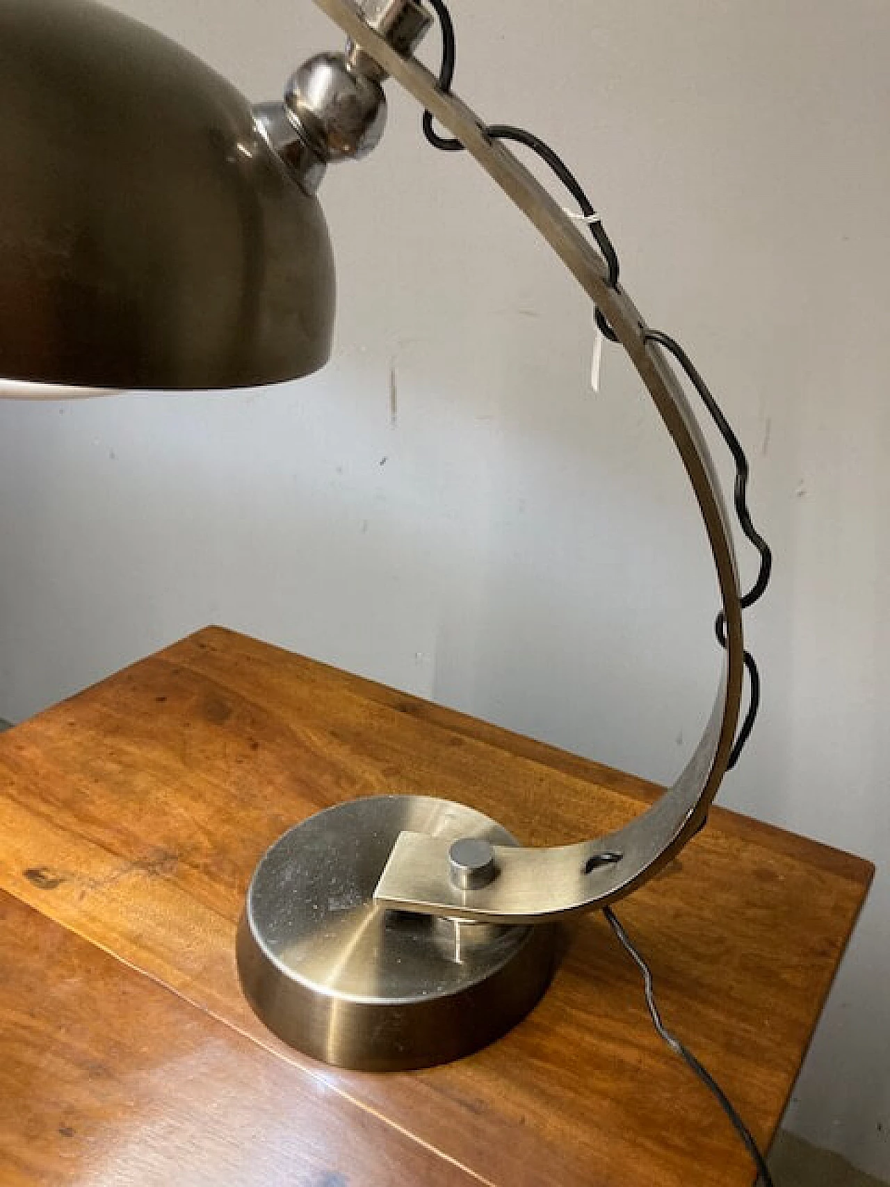 Lampada da scrivania in metallo cromato, anni '70 3