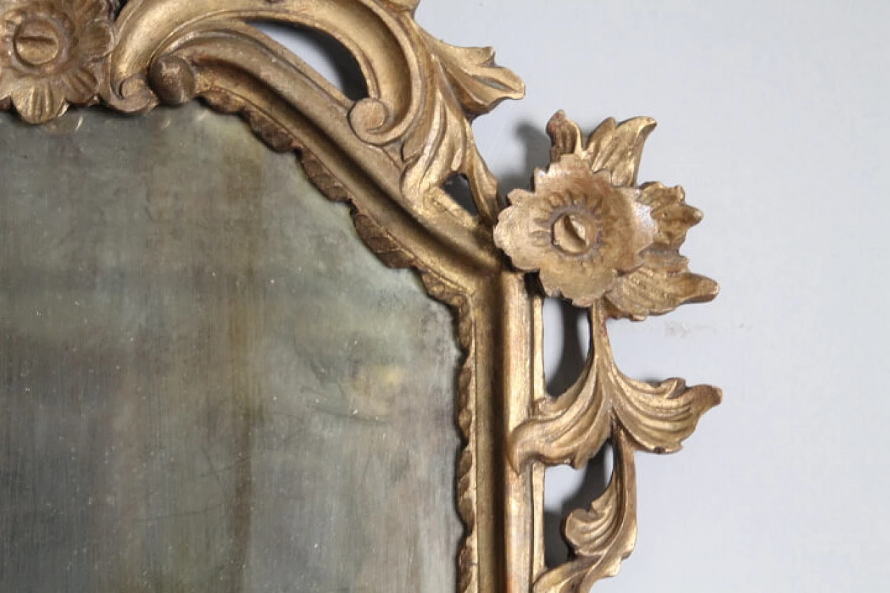 Specchio al mercurio Luigi Filippo con cornice in foglia d'oro, metà '800 6