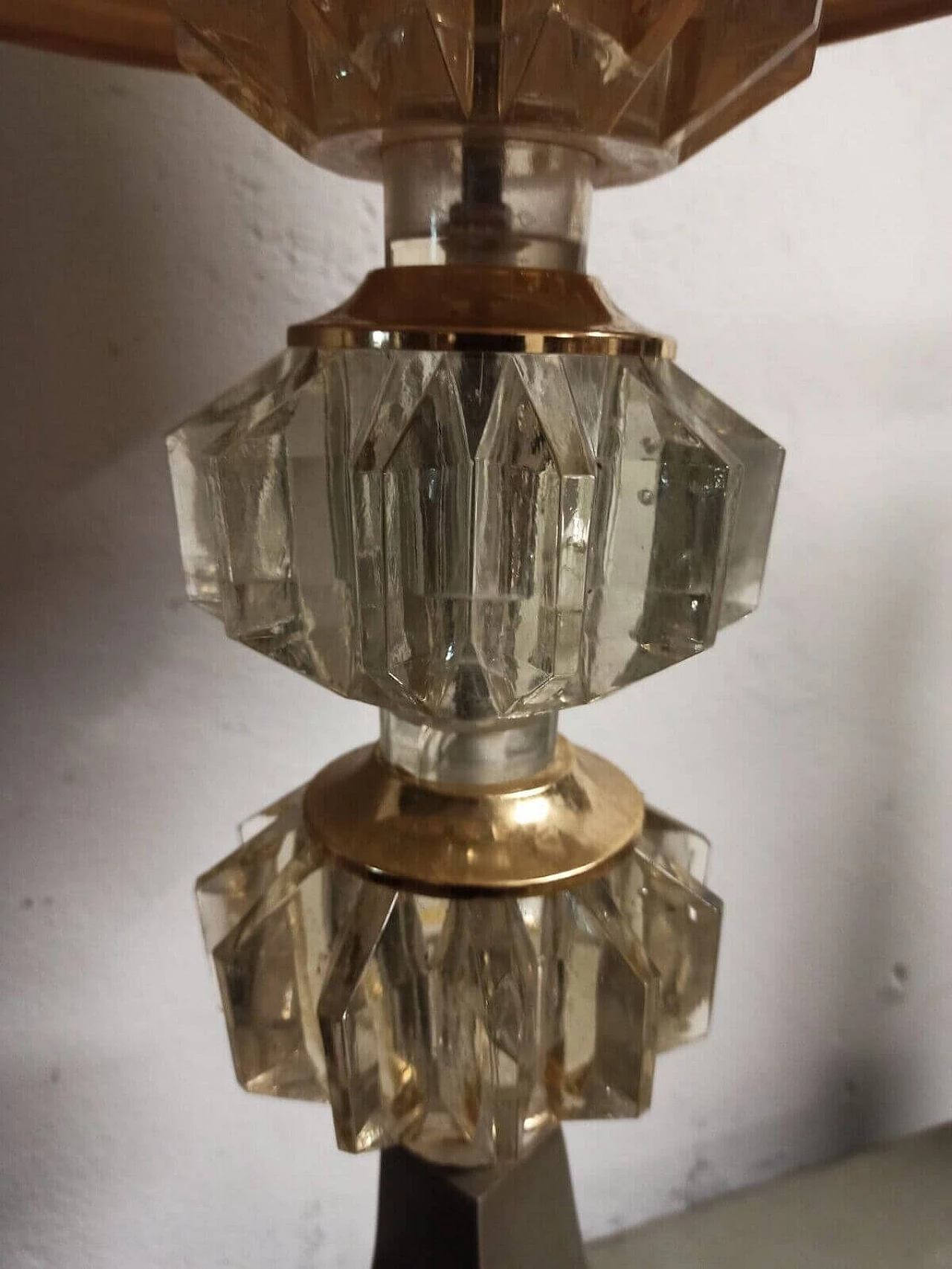 Crystal and brass table lamp, 1970s 5
