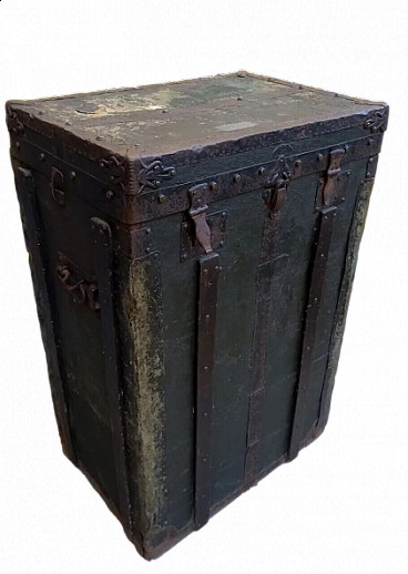 Wood travel trunk with metal details, 19th century