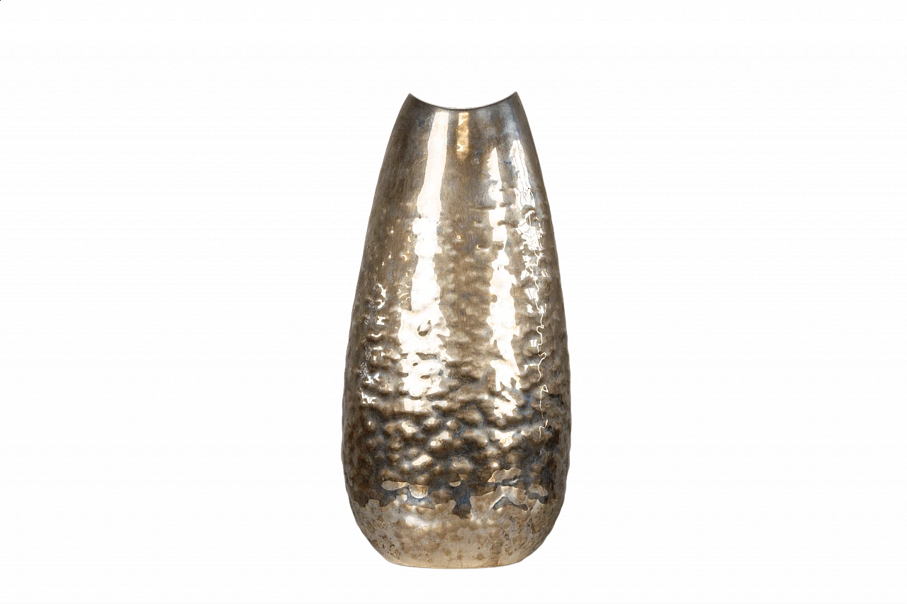 Vaso ovoidale in argento martellato di Luigi Genazzi per Calderoni Jewels, anni '70 4