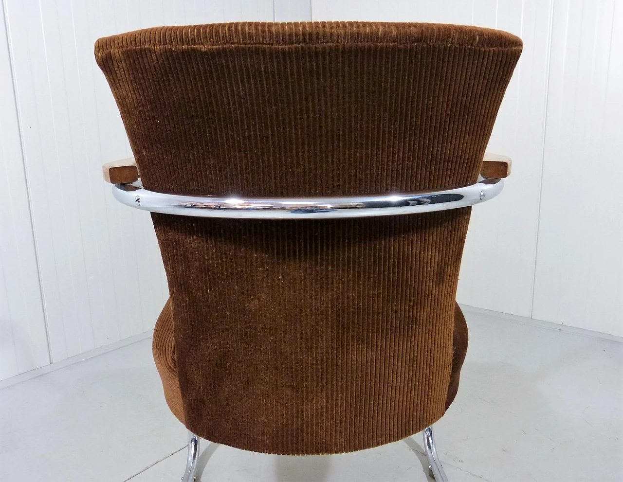 Ribbed fabric armchair with chrome-plated tubular frame and beech armrests, 1950s 2