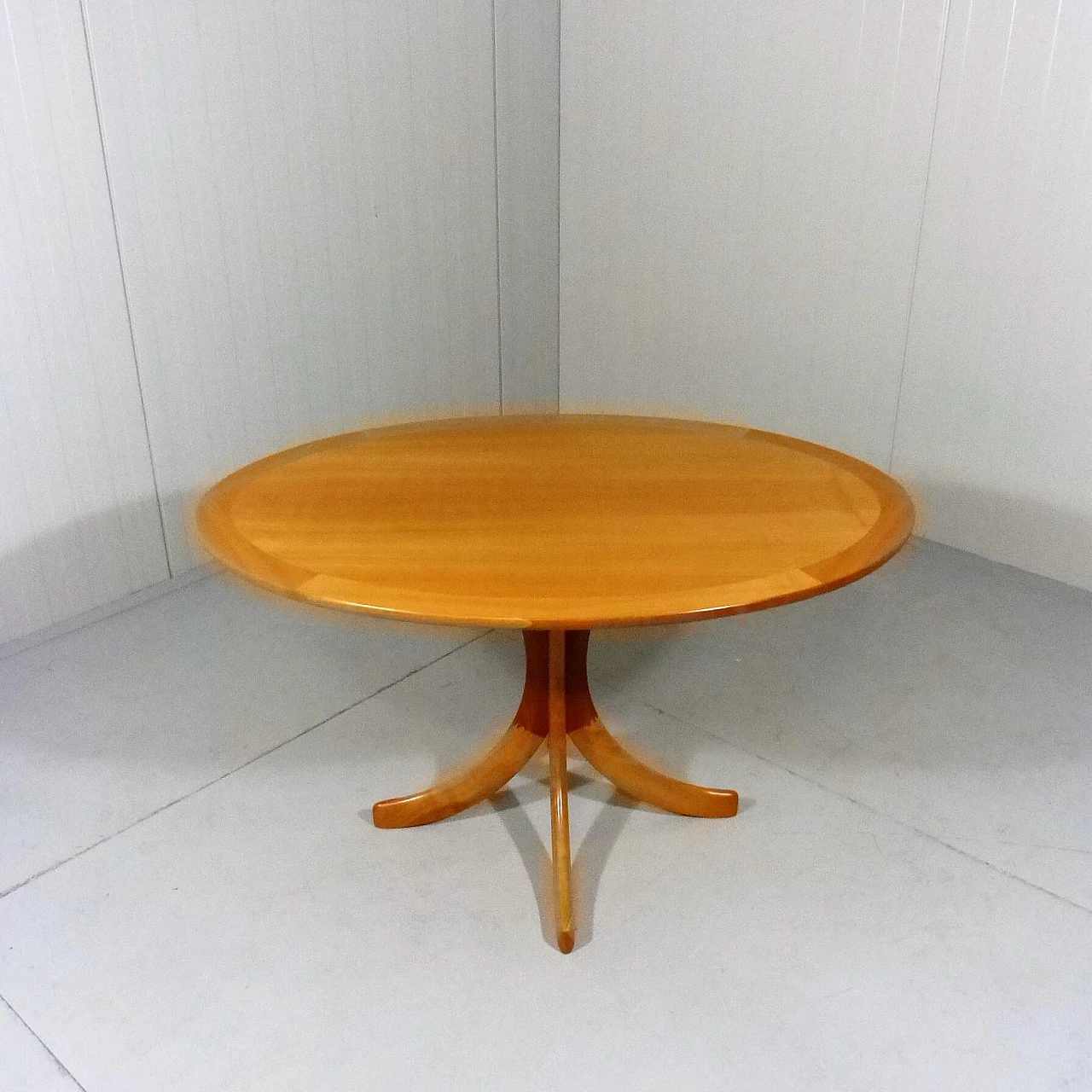 Danish oval coffee table in blond ash, 1960s 7