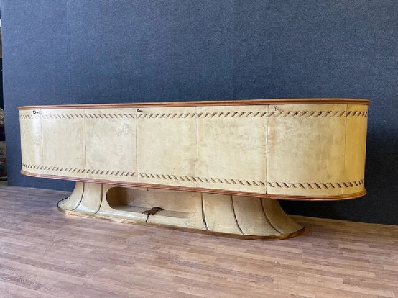 Parchment sideboard by Vittorio Dassi for Associazione Artigiani Canturini, 1940s 2