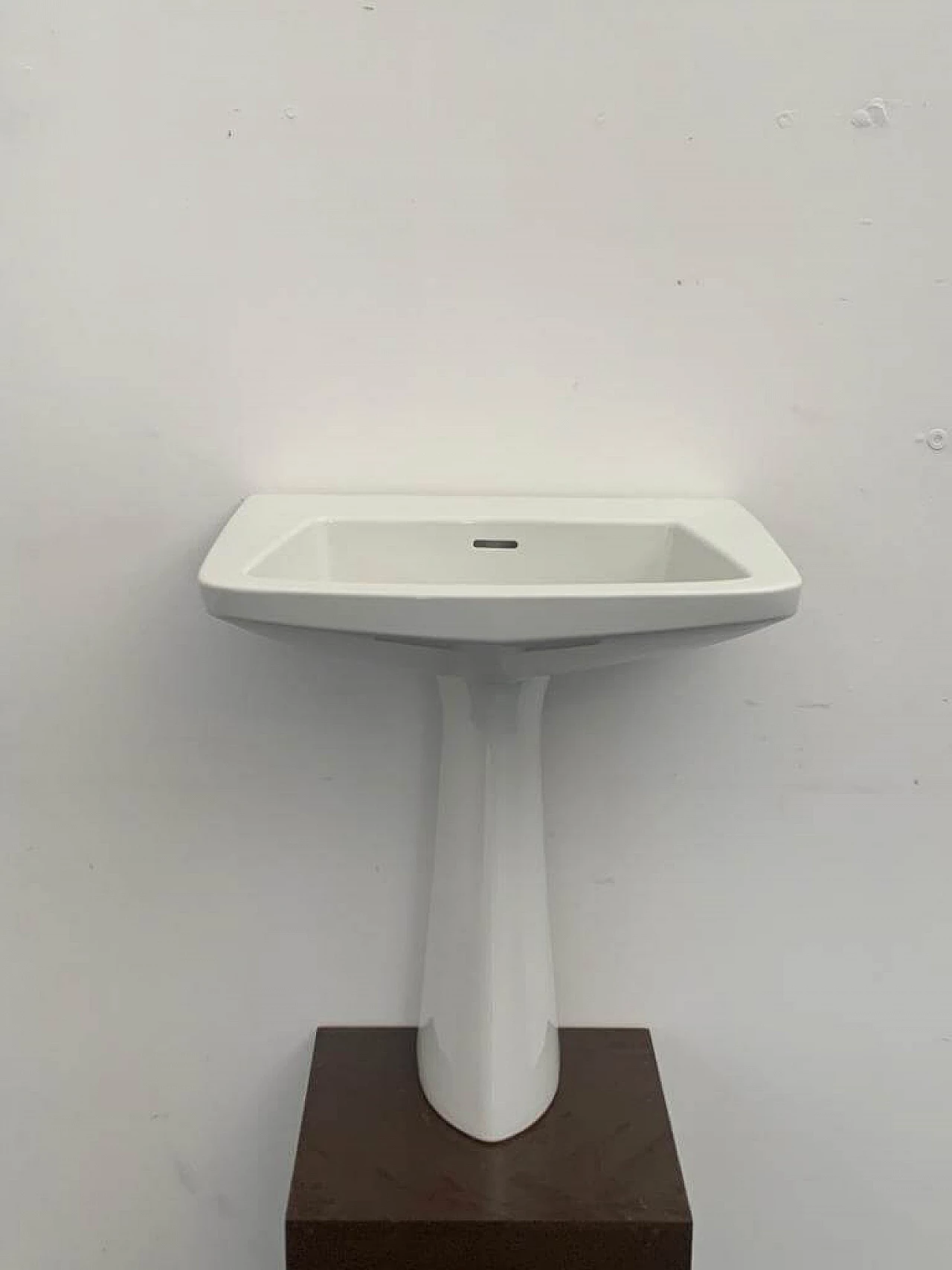 White Oneline washbasin by Gio Ponti for Ideal Standard, 1950s 4