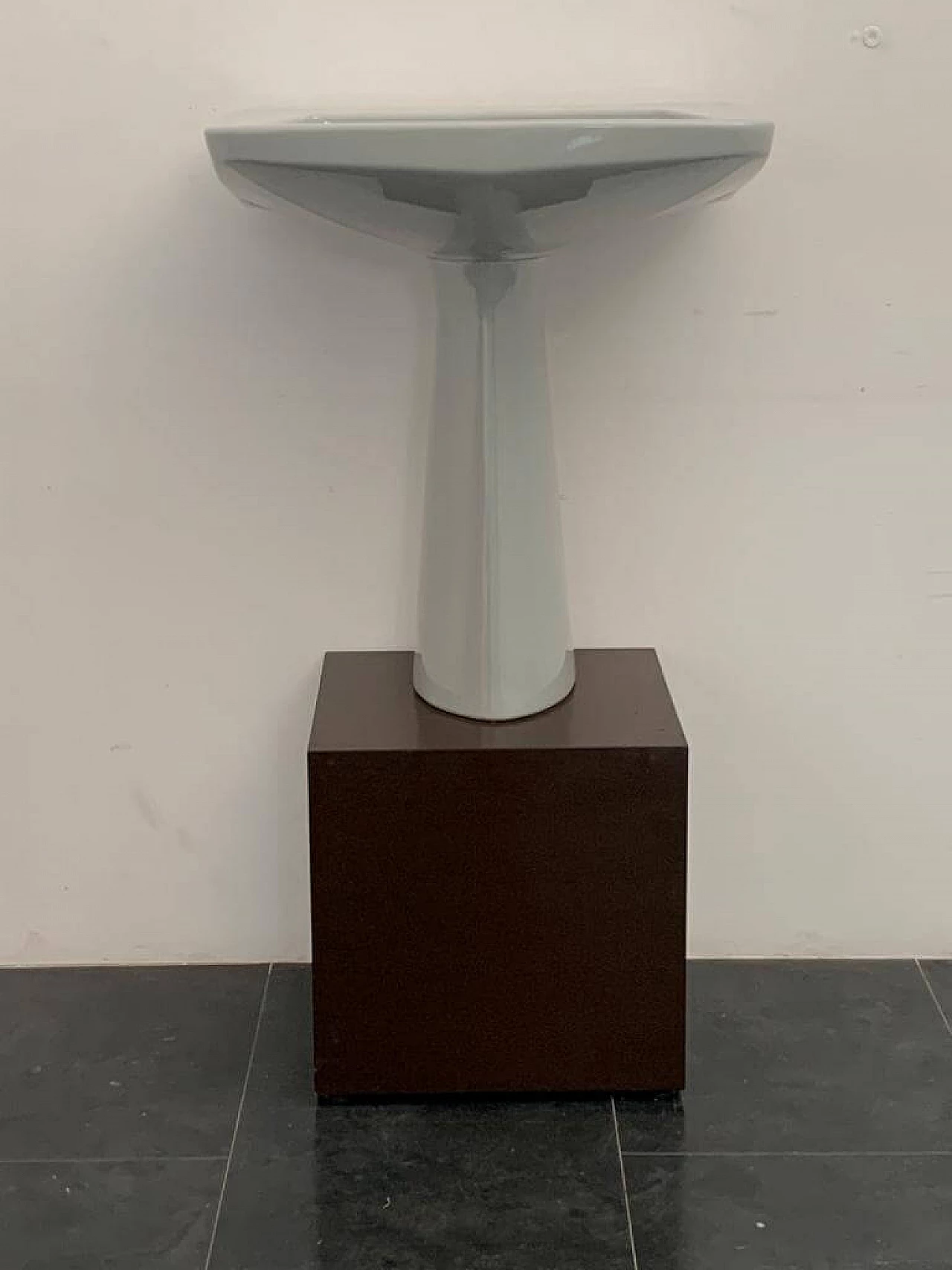 Lavabo Oneline grigio di Gio Ponti per Ideal Standard, anni '50 1