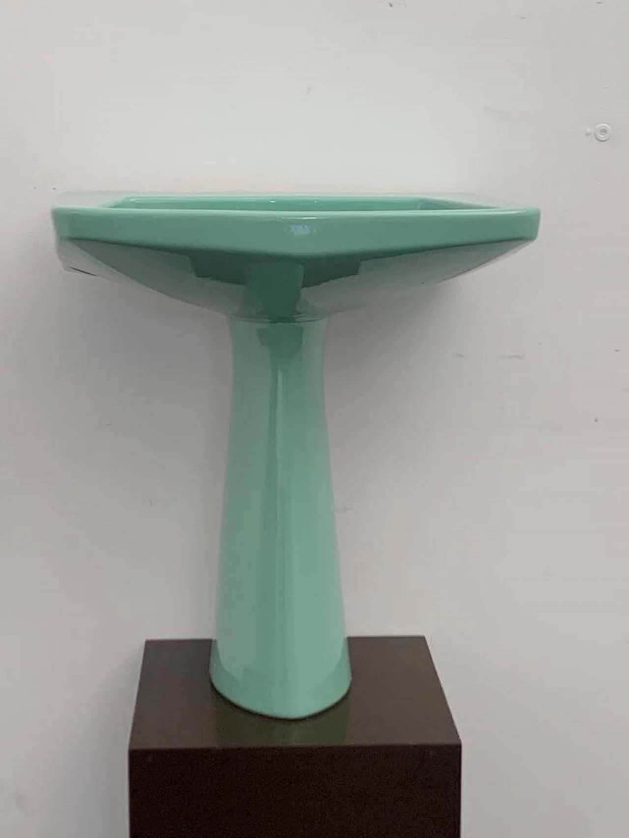 Lavabo Oneline verde mare di Gio Ponti per Ideal Standard, anni '50 2