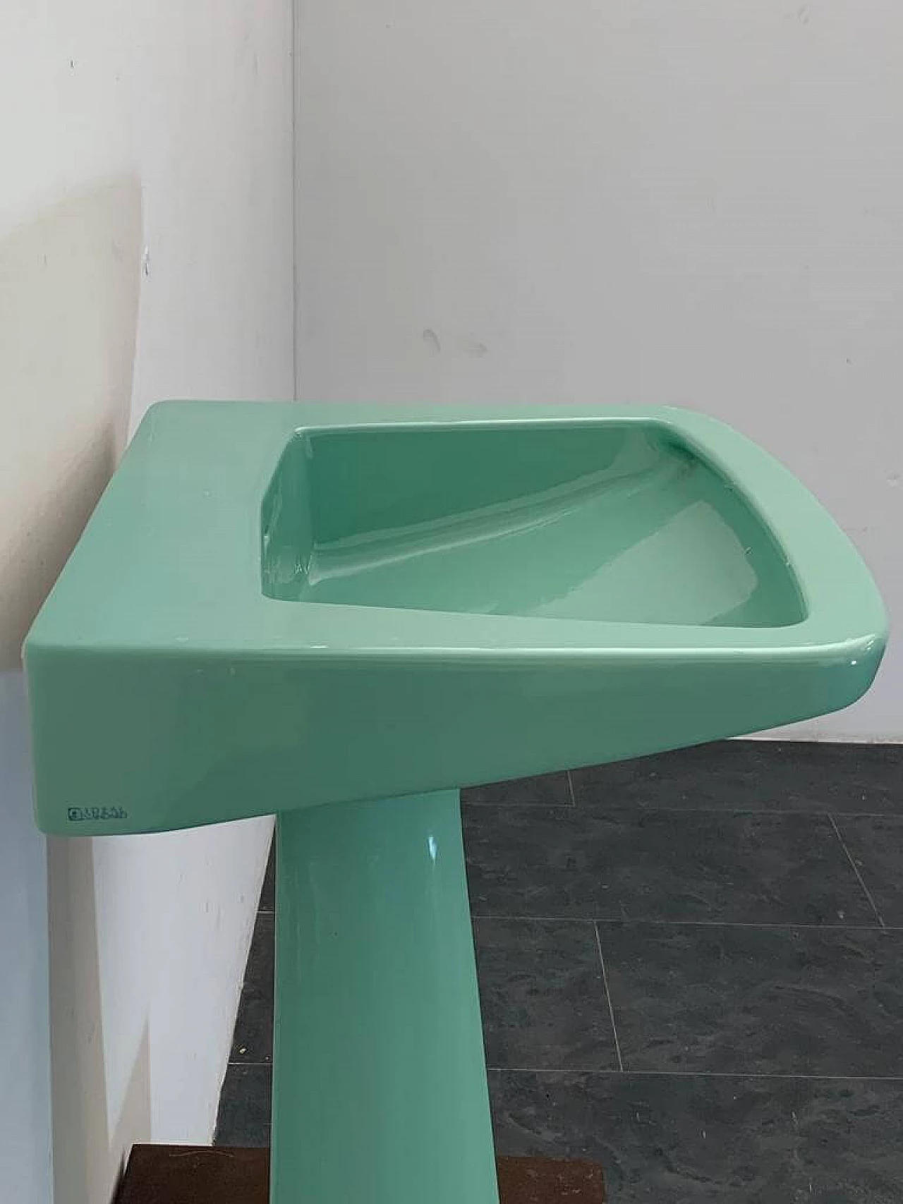 Lavabo Oneline verde mare di Gio Ponti per Ideal Standard, anni '50 12