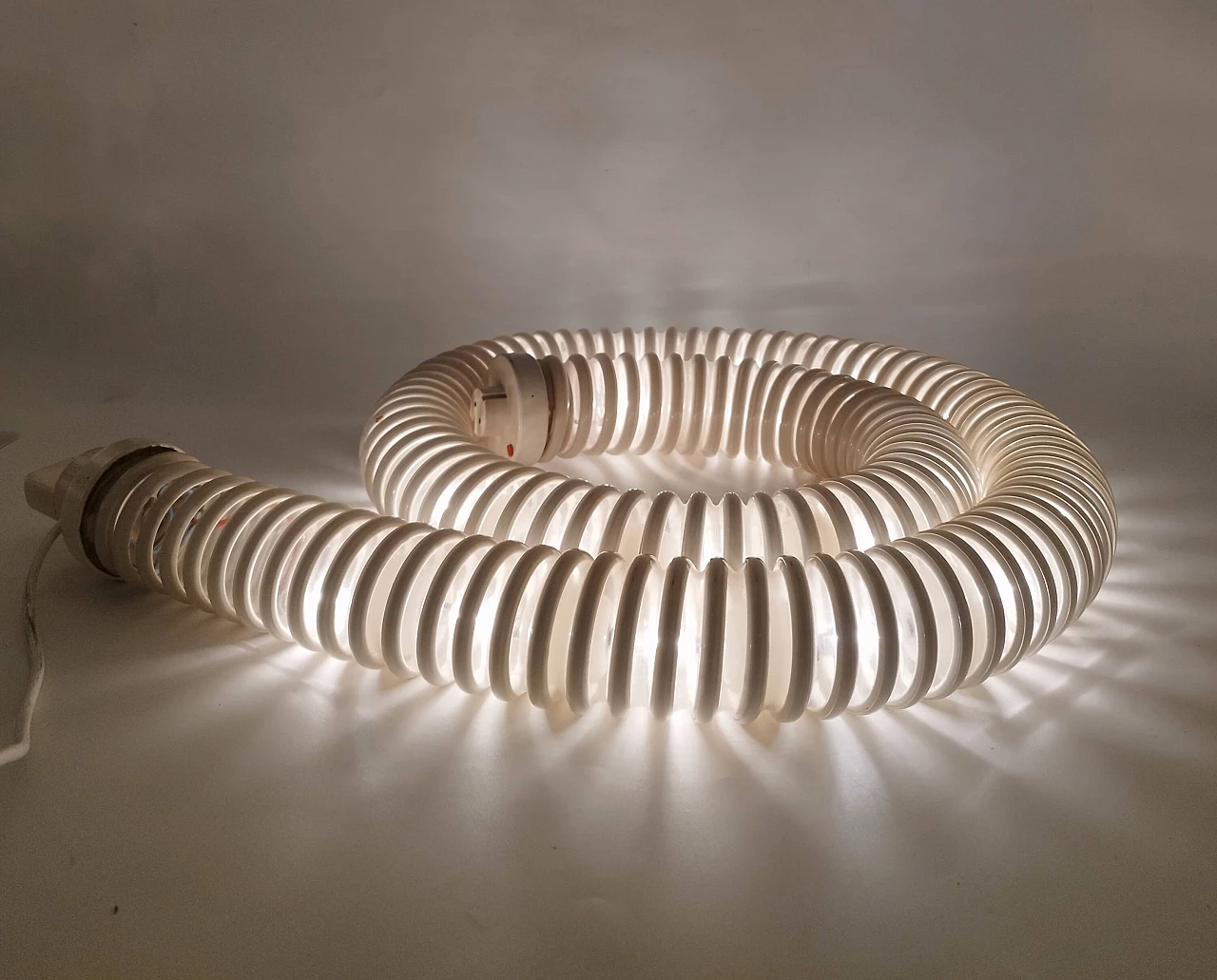 Boalum table lamp by Livio Castiglioni & Gianfranco Frattini for Artemide, 1970s 4