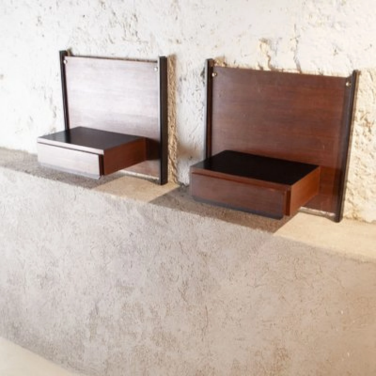 Pair of wall-mounted bedside tables with drawer attributed to Ico & Luisa Parisi, 1960s 1