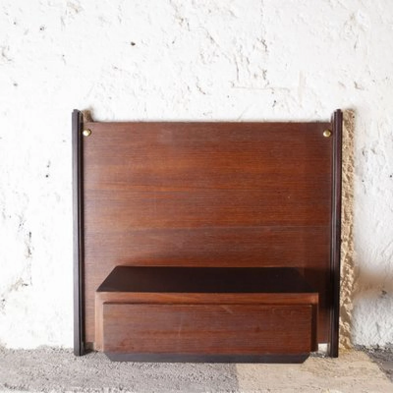 Pair of wall-mounted bedside tables with drawer attributed to Ico & Luisa Parisi, 1960s 3