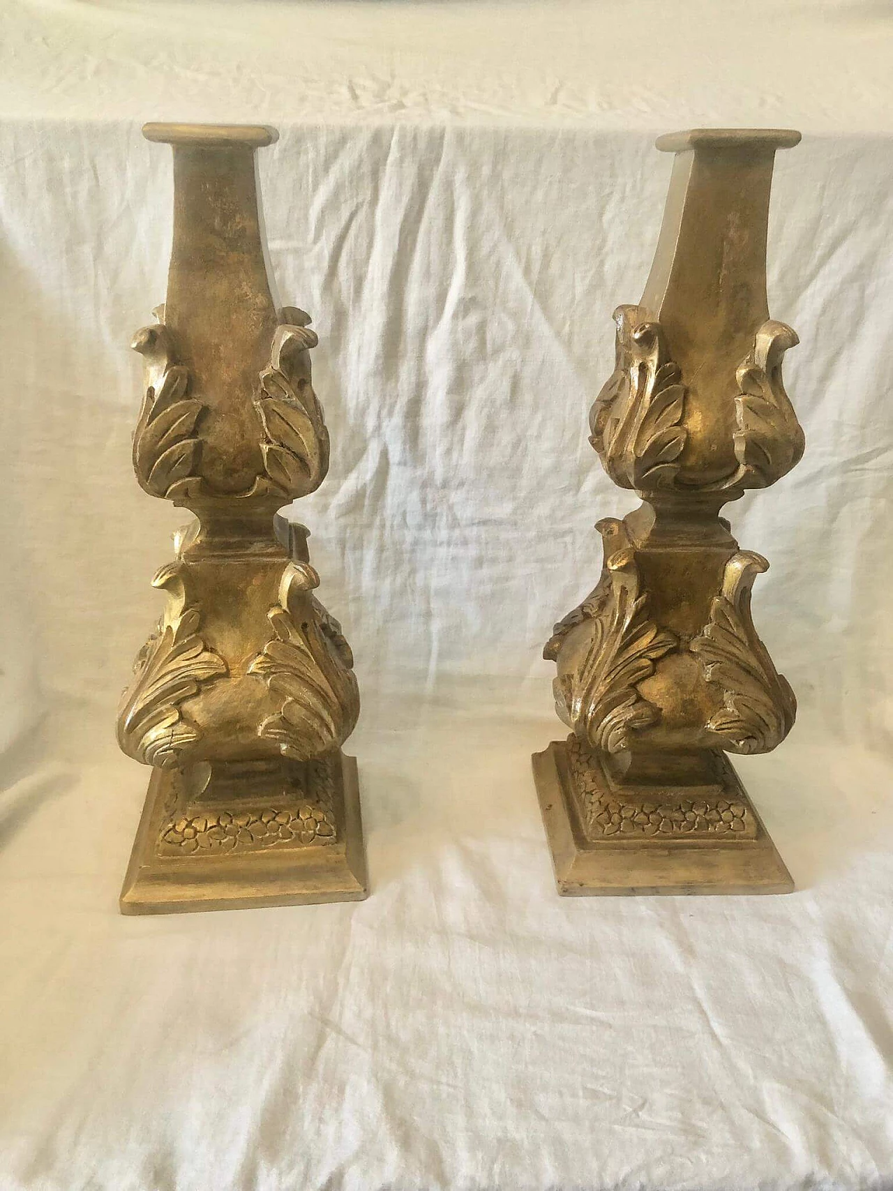 Pair of hand-carved wooden table lamp bases, 1940s 10