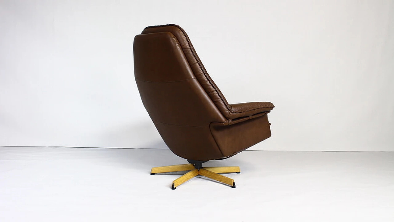 Brown leather swivel chair by Madsen & Schubell, 1960s 14